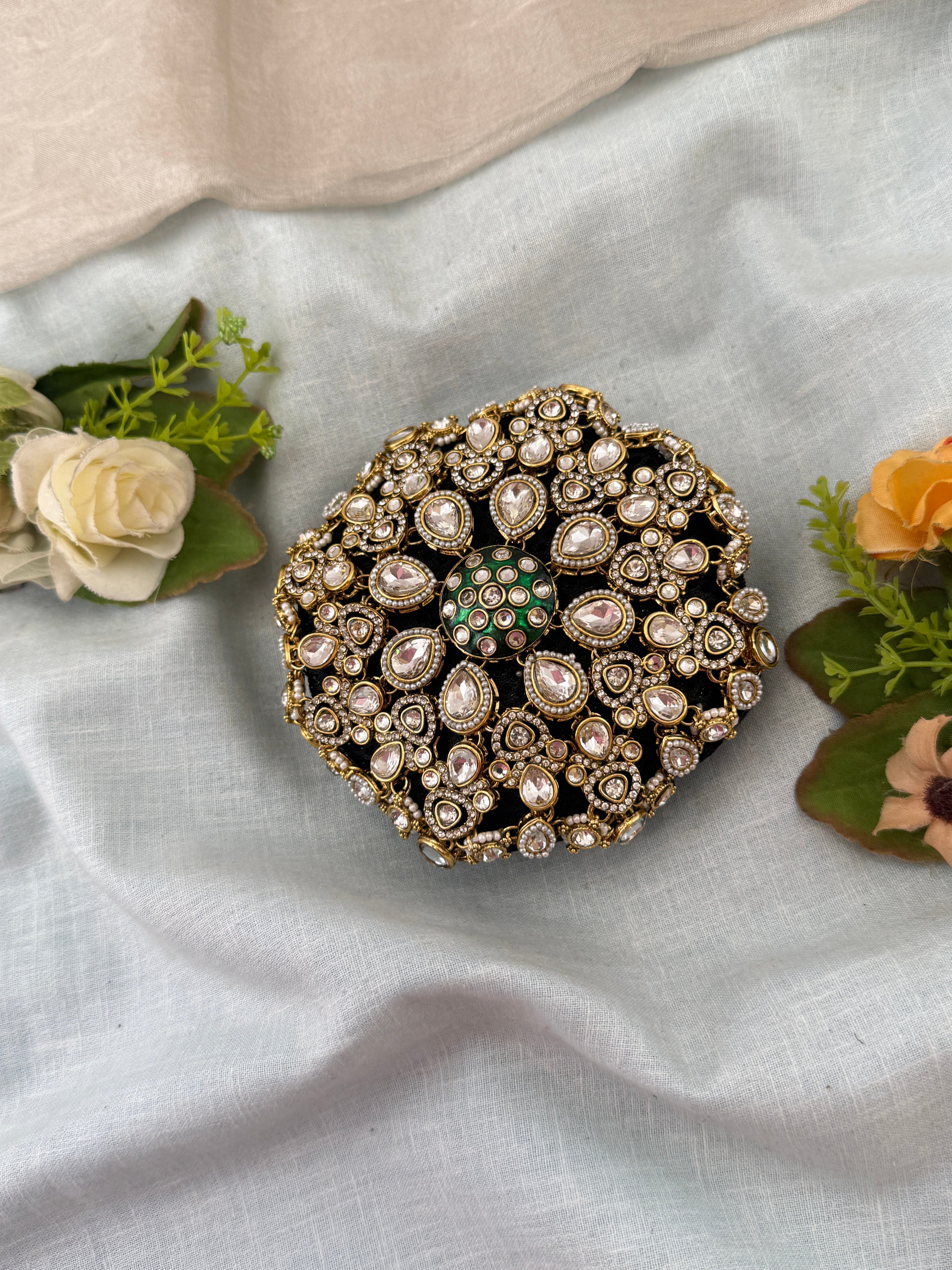 Hair bun, hair juda, hair jewellery, hair bun cage, kundan hair tie,