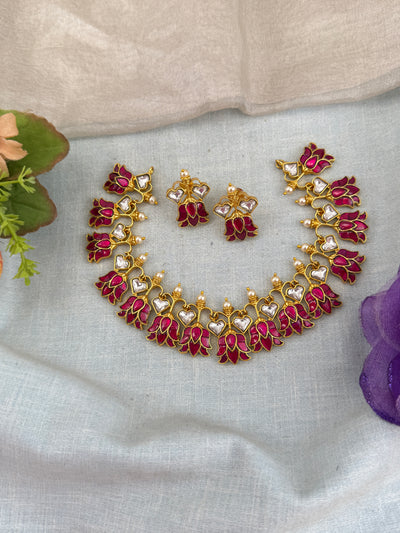 Jadau Kundan Grand Lotus Design Short Necklace  | 104