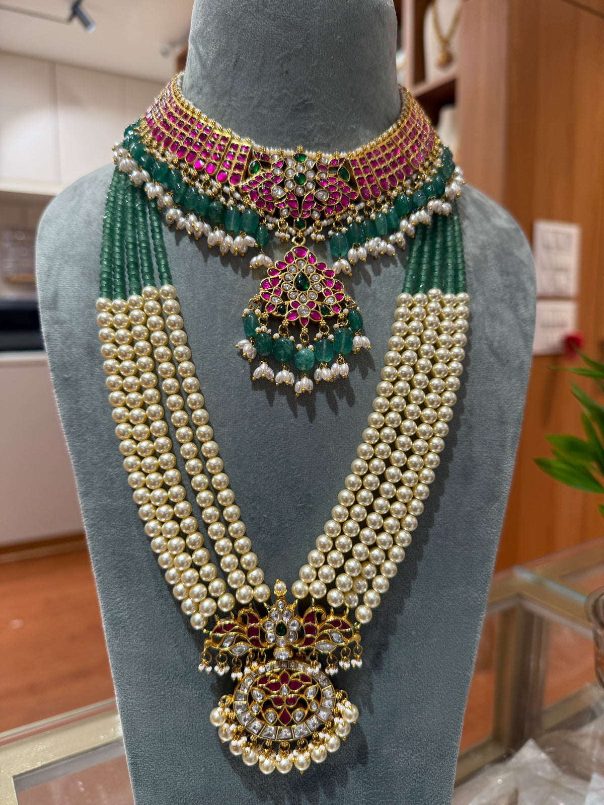Jadau Kundan & Layered Pearl Jadau Bridal Necklace Set| NC019
