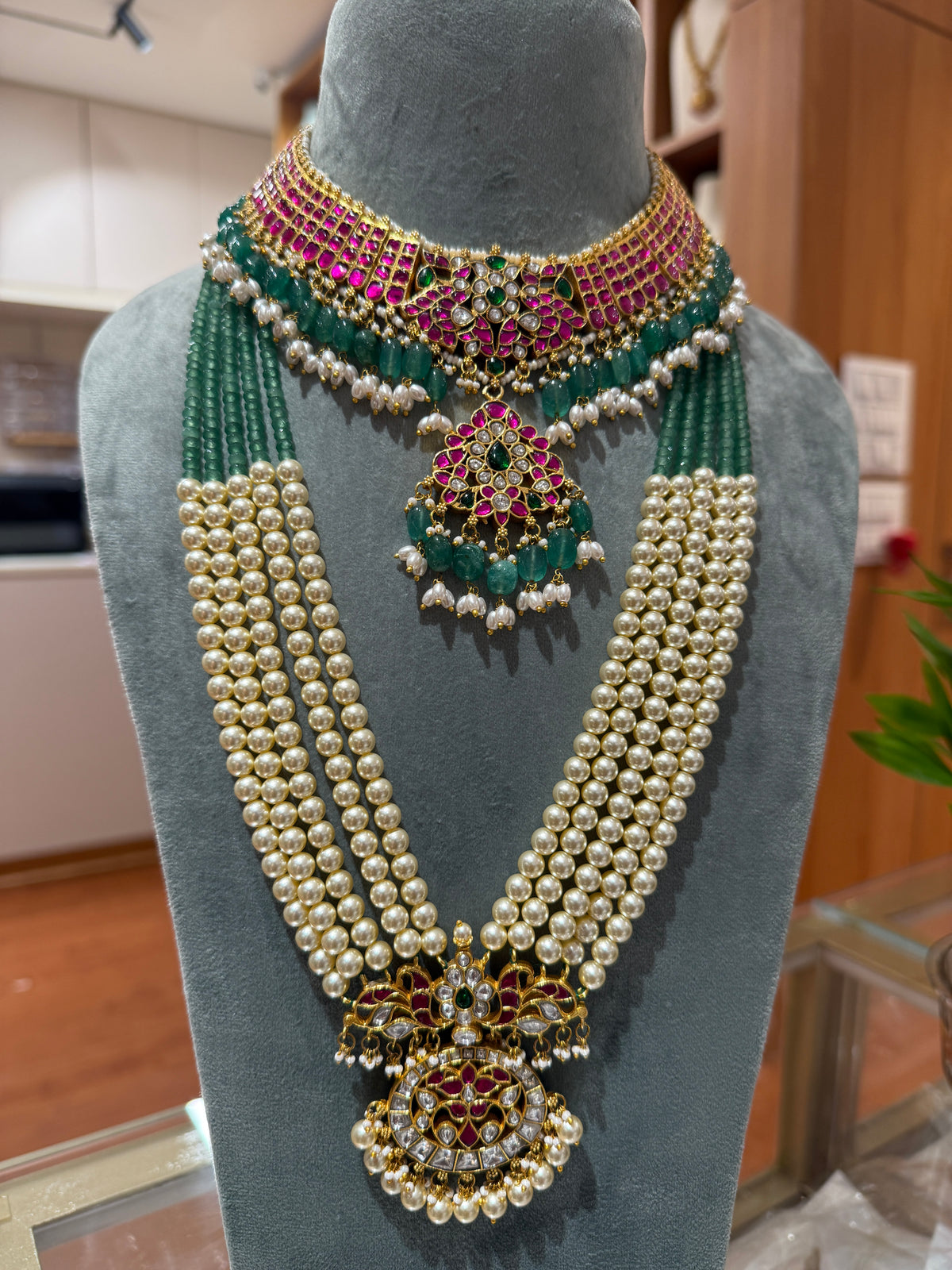 Jadau Kundan & Layered Pearl Jadau Bridal Necklace Set| NC019