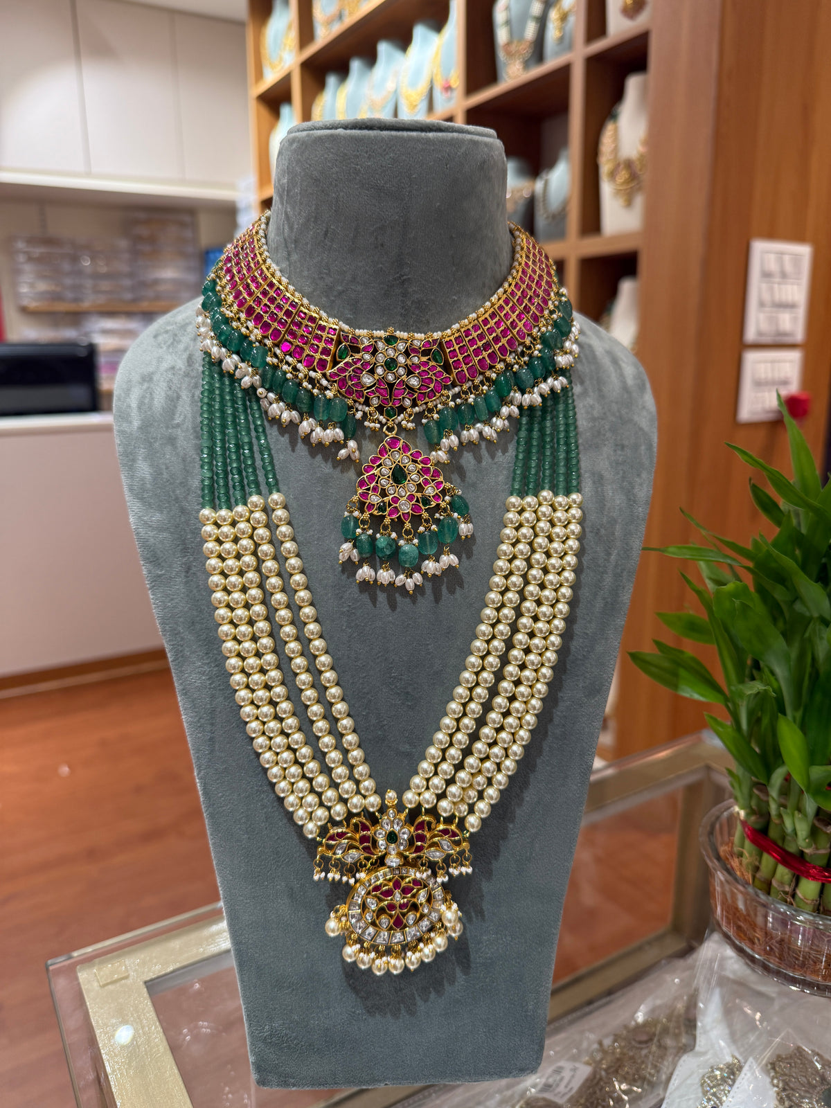 Jadau Kundan & Layered Pearl Jadau Bridal Necklace Set| NC019