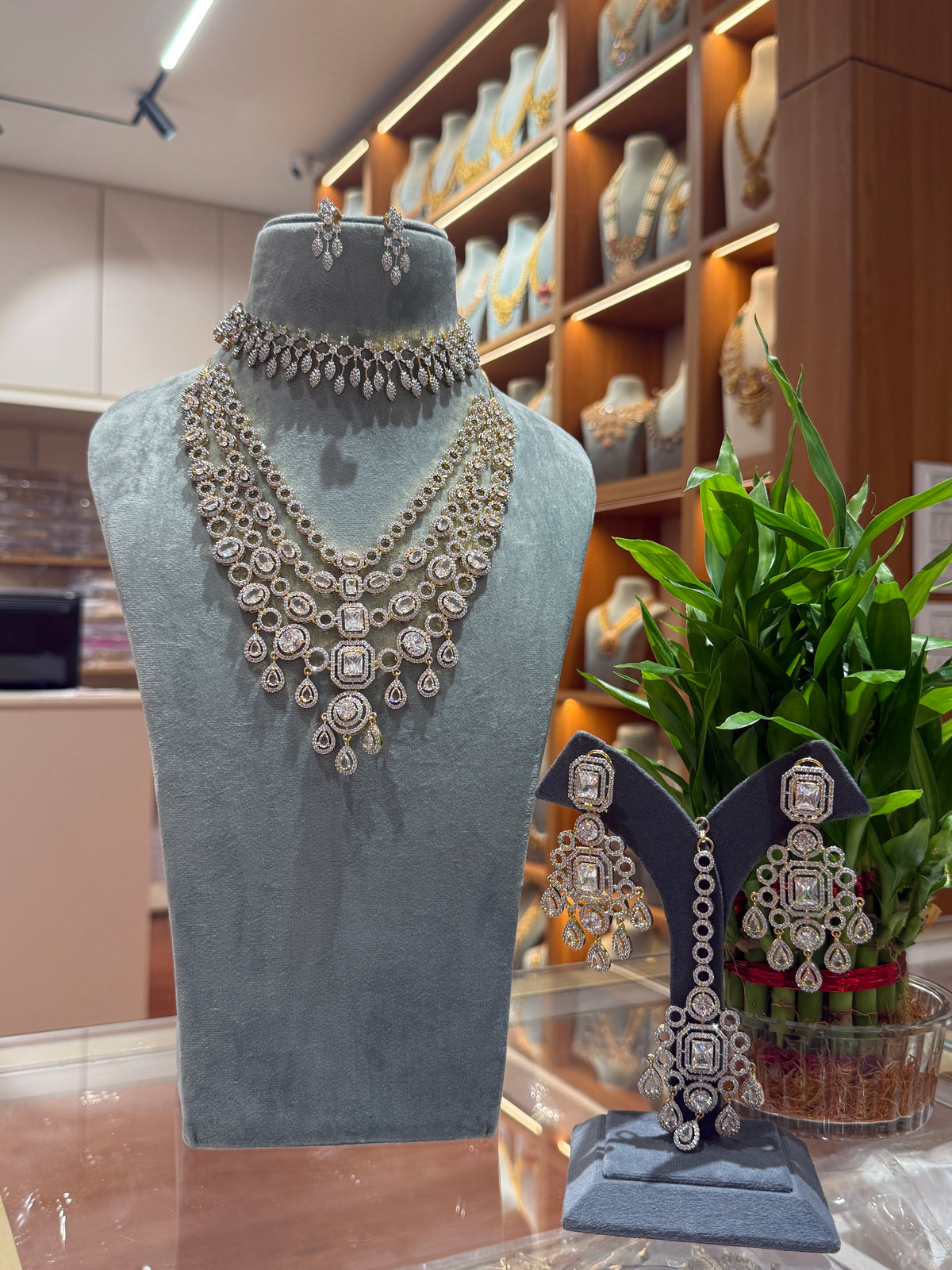 Victorian Stone Designer Necklace Full Bridal Set| NC0023