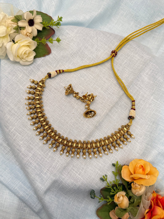 Antique Necklace 0363