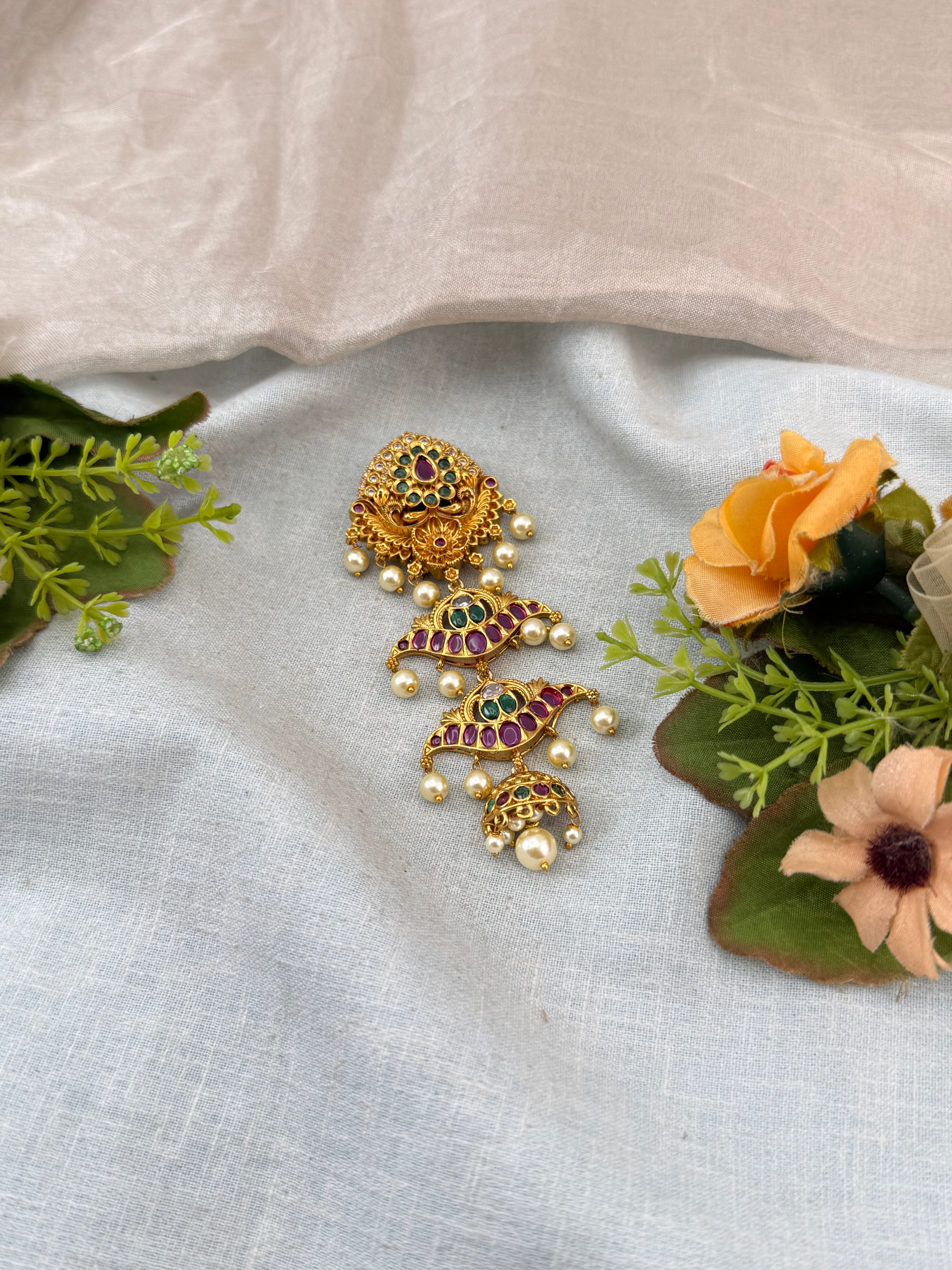 Traditional Jade Bille hair accessory for women