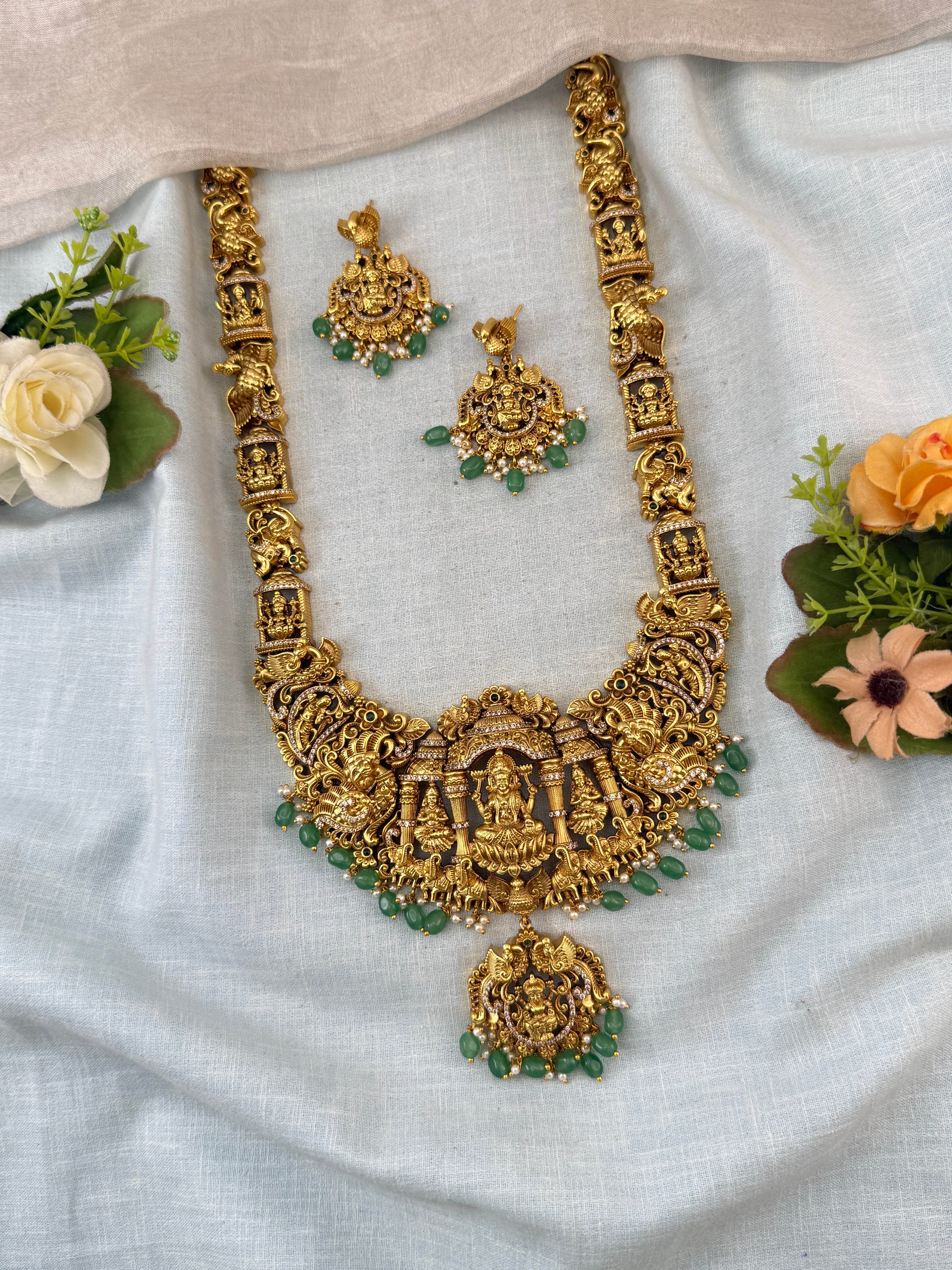 Royal Jadau Kundan necklace for women