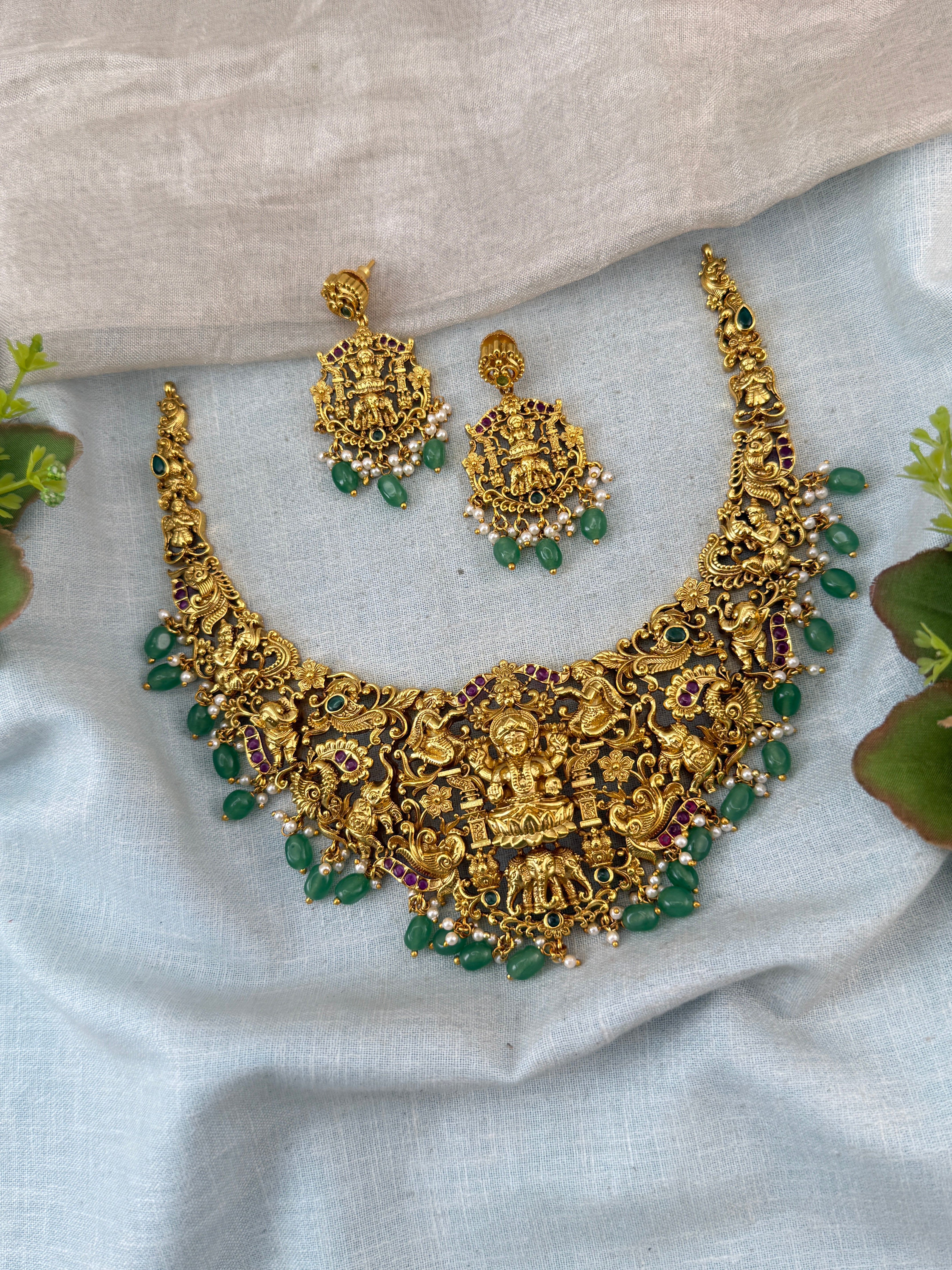 Antique Necklace Peacock Lakshmi Royal Choker Set | N0096