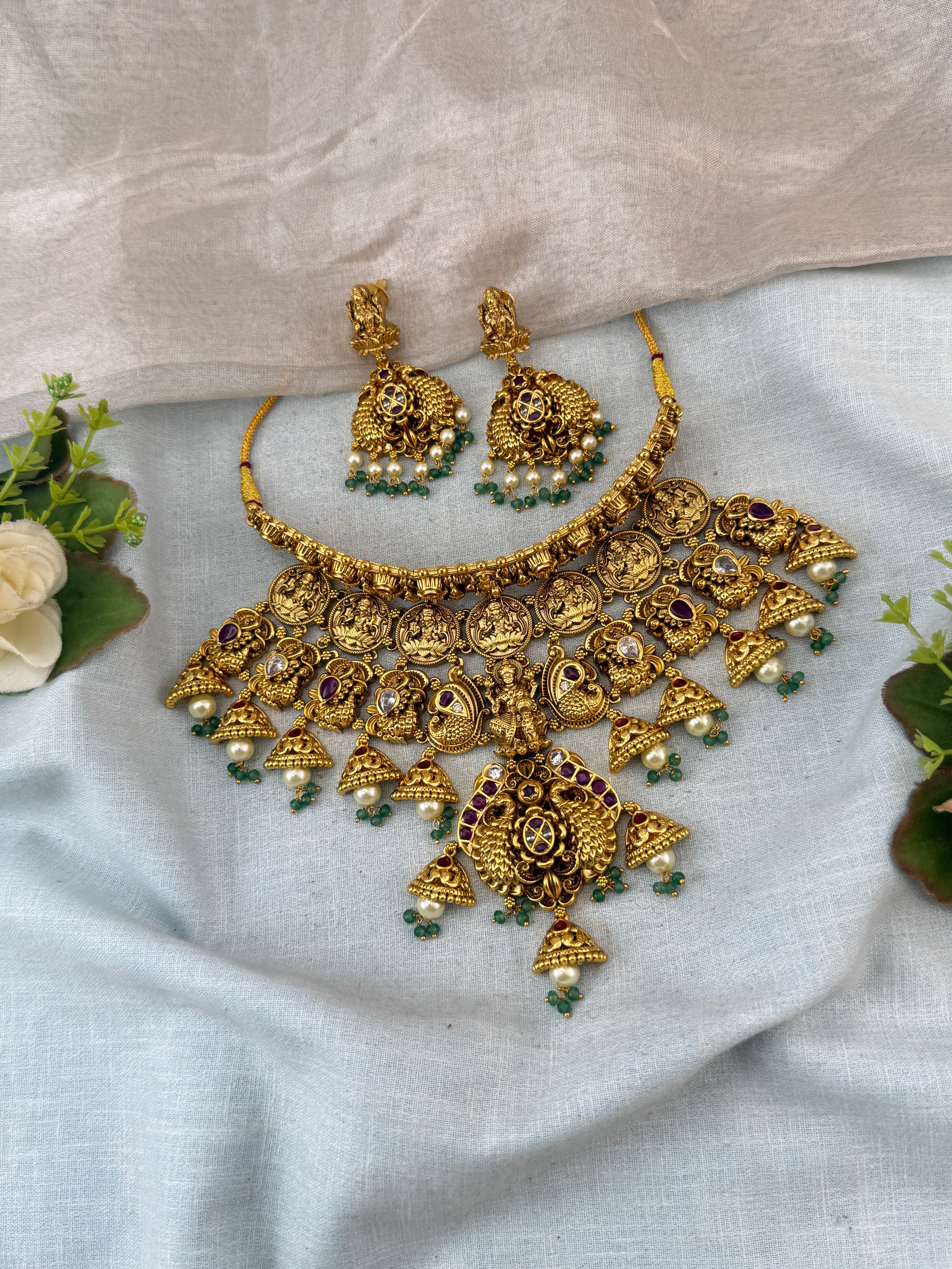 Royal Jadau Kundan necklace for women