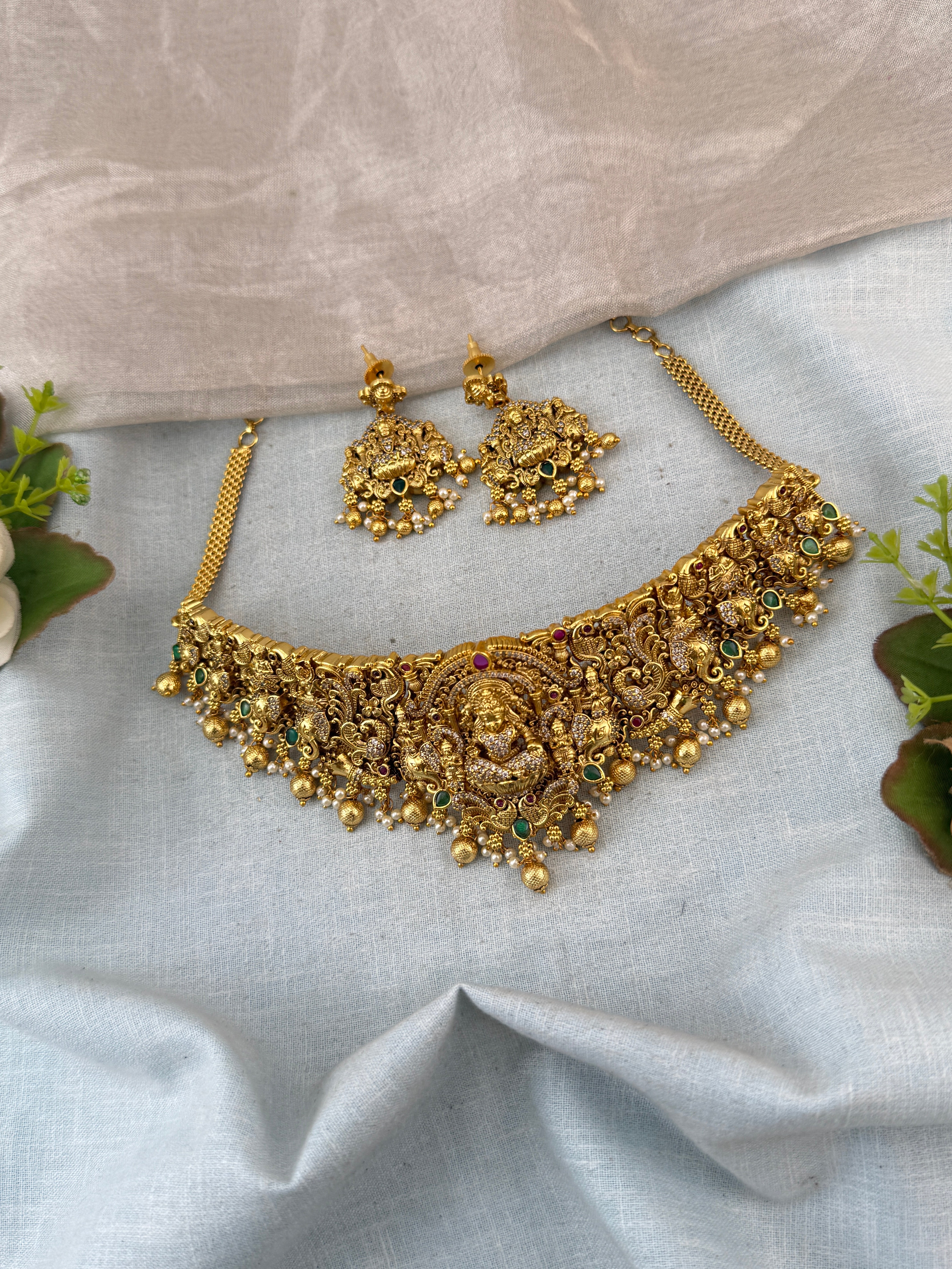 Royal Jadau Kundan necklace for women