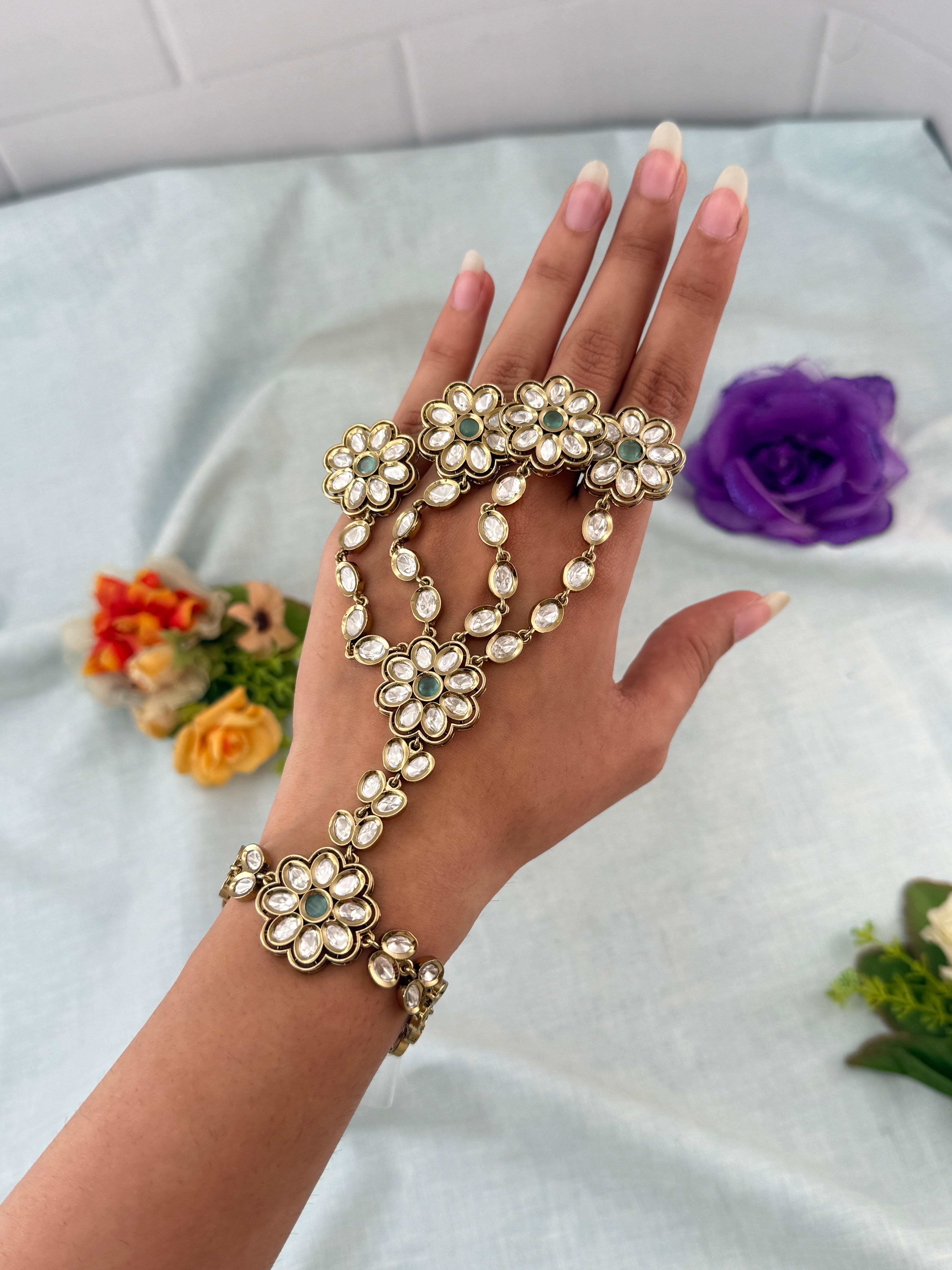 Designer finger ring for women