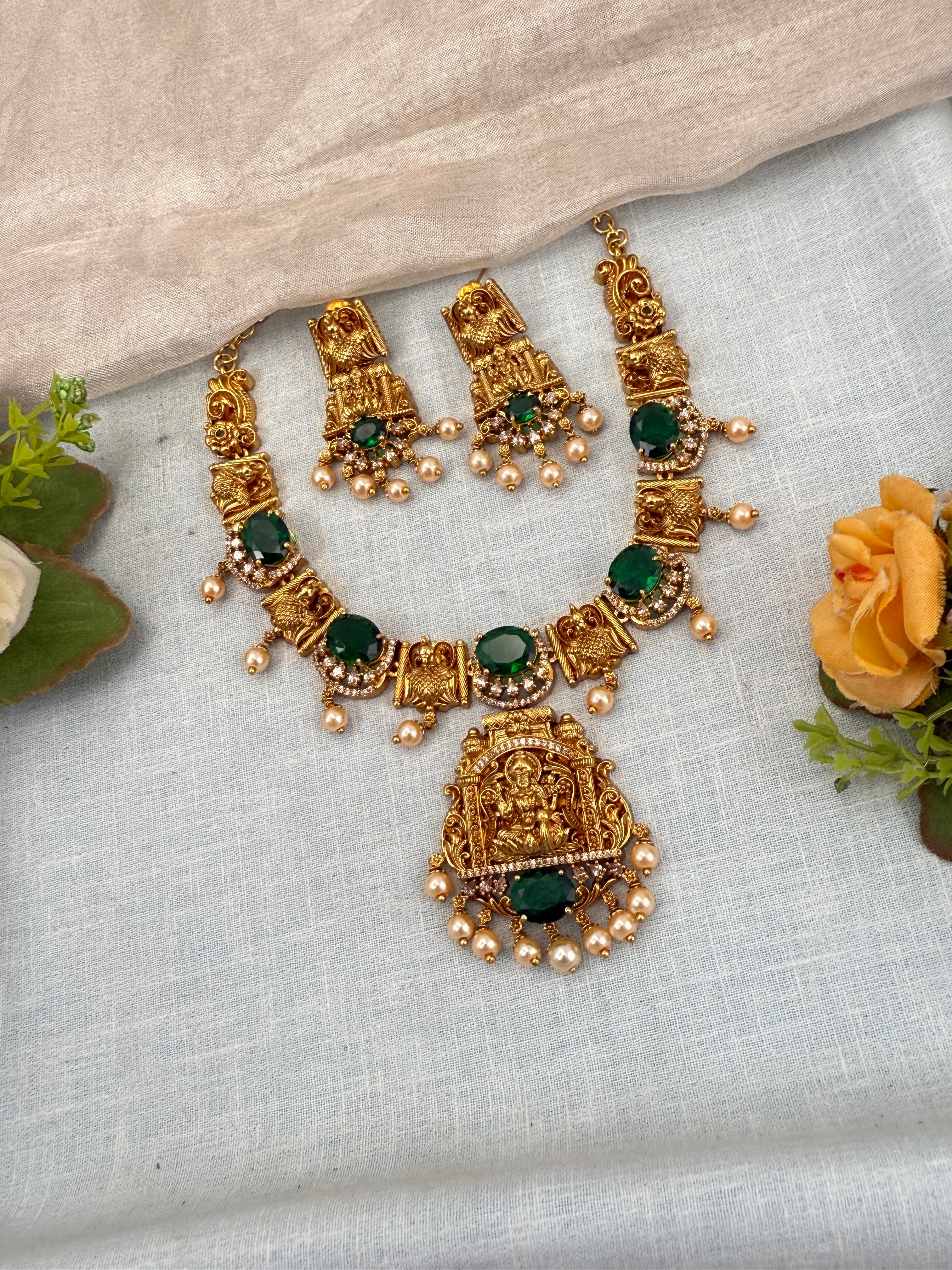 Antique Gold Necklace for Women – Traditional Ethnic Jewelry Online, bridal necklaces online