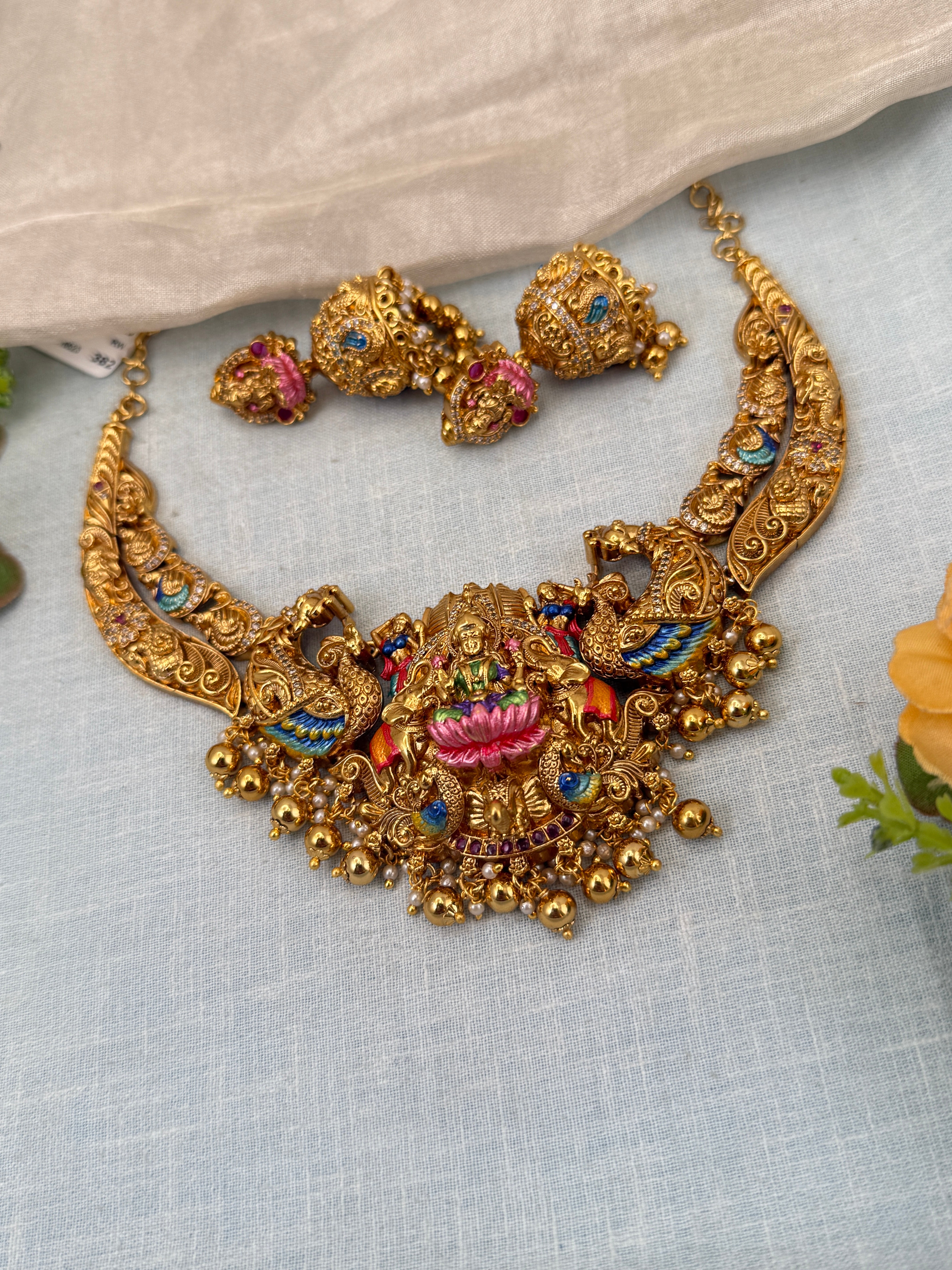 Luxurious Antique Lakshmi Short Necklace Set 0747