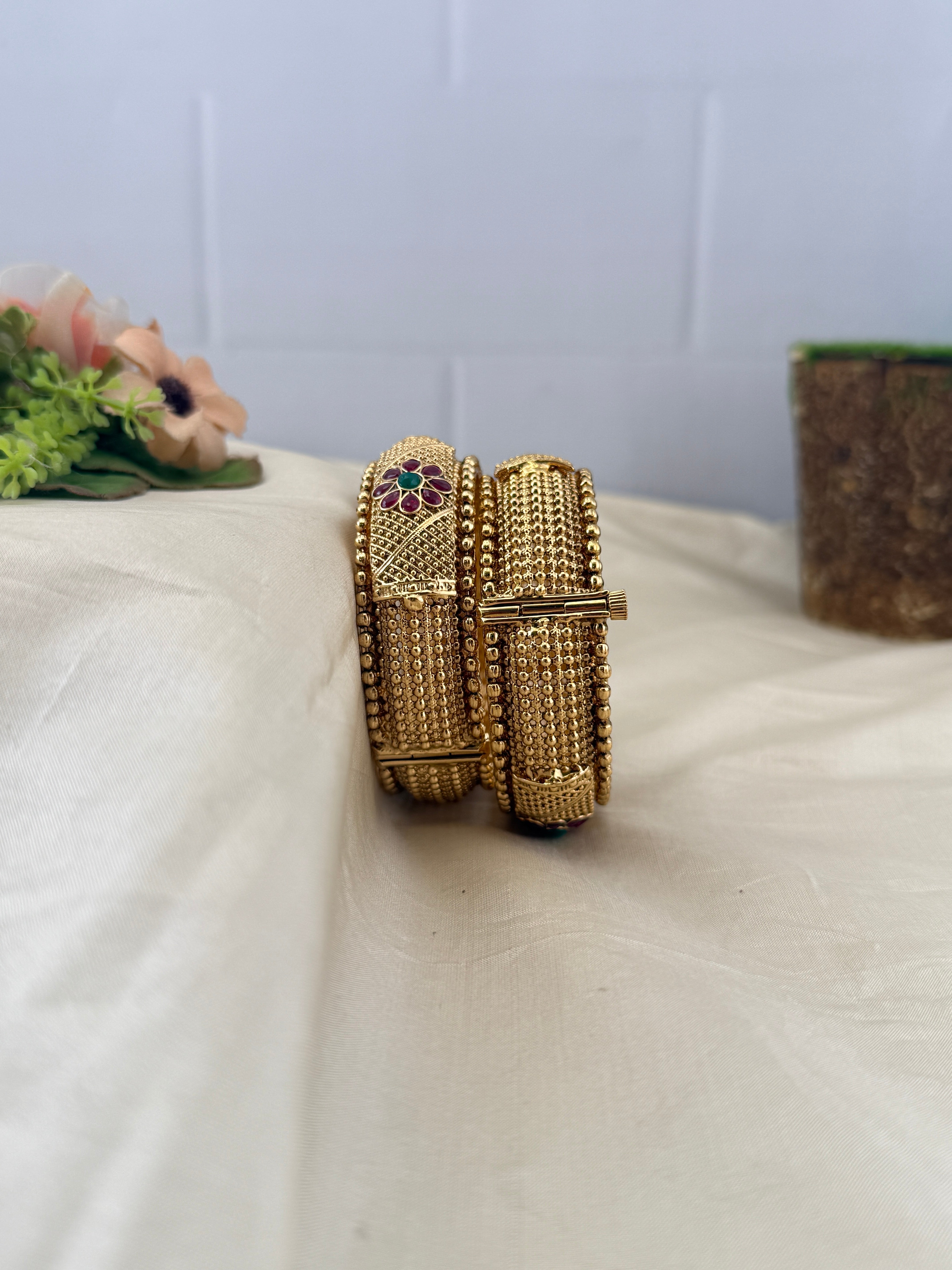 Antique temple style bridal bangles for women by Mahila