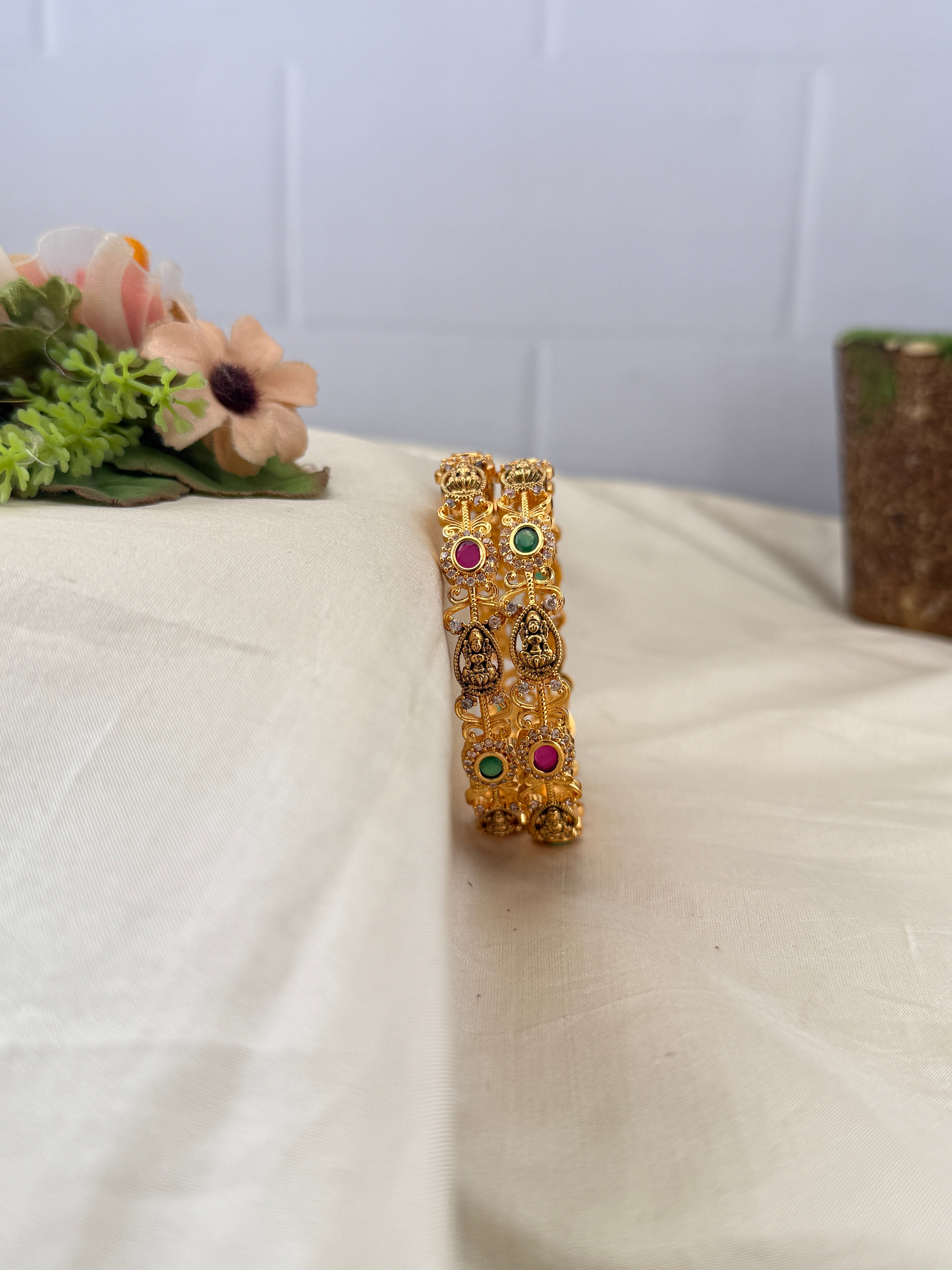 Antique temple style bridal bangles for women by Mahila