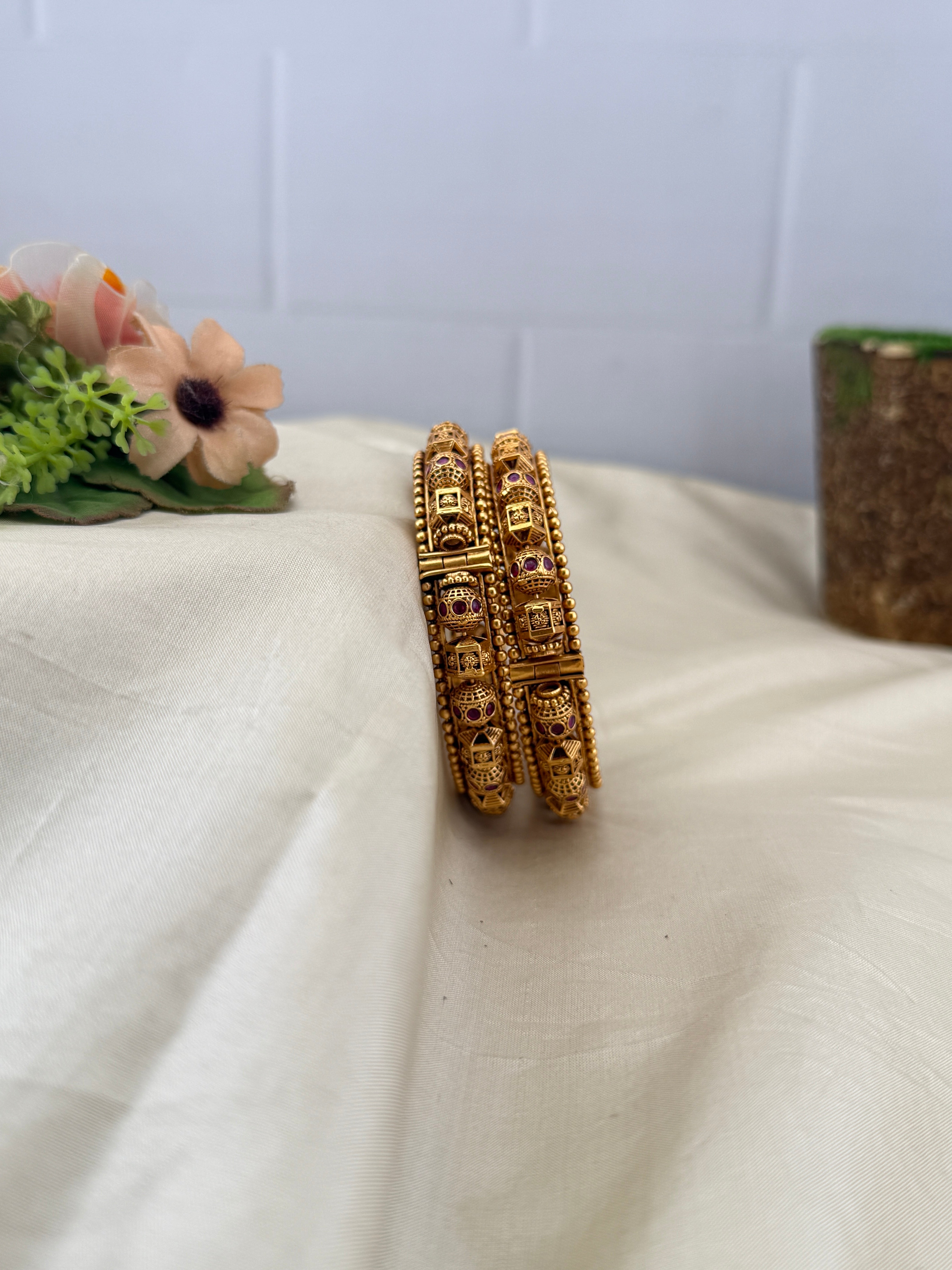 Antique temple style bridal bangles for women by Mahila