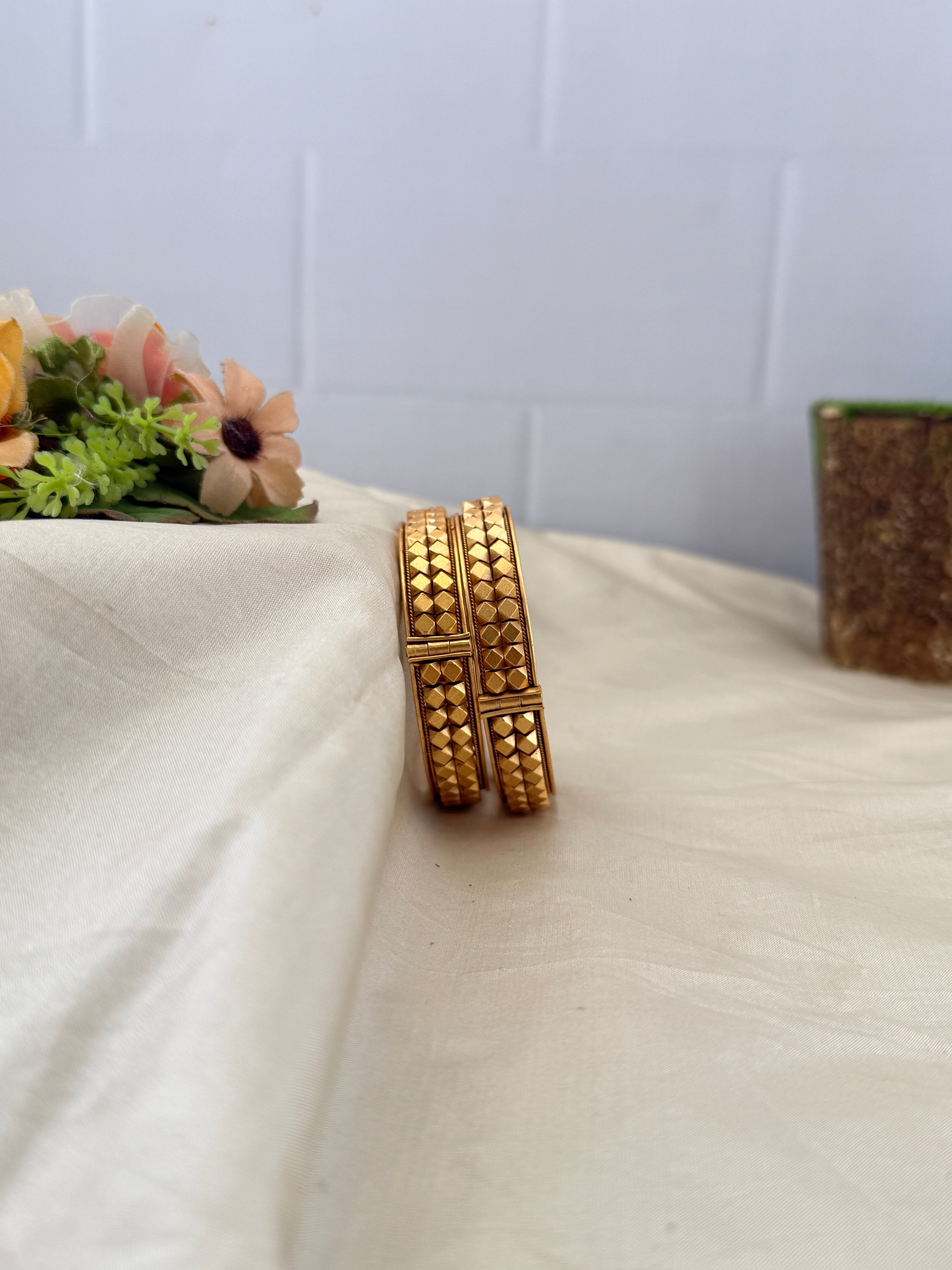 Antique temple style bridal bangles for women by Mahila