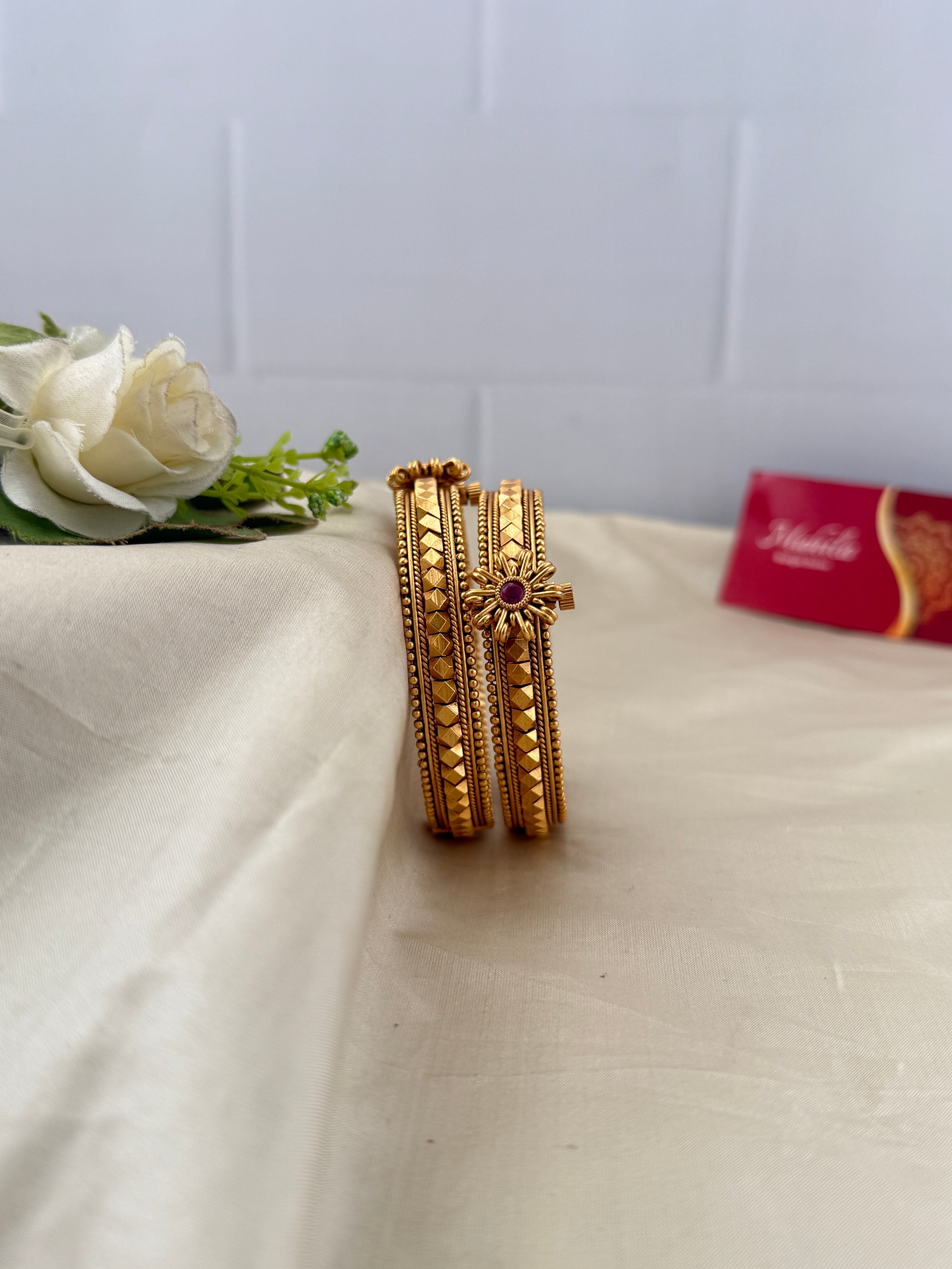 Antique temple style bridal bangles for women by Mahila