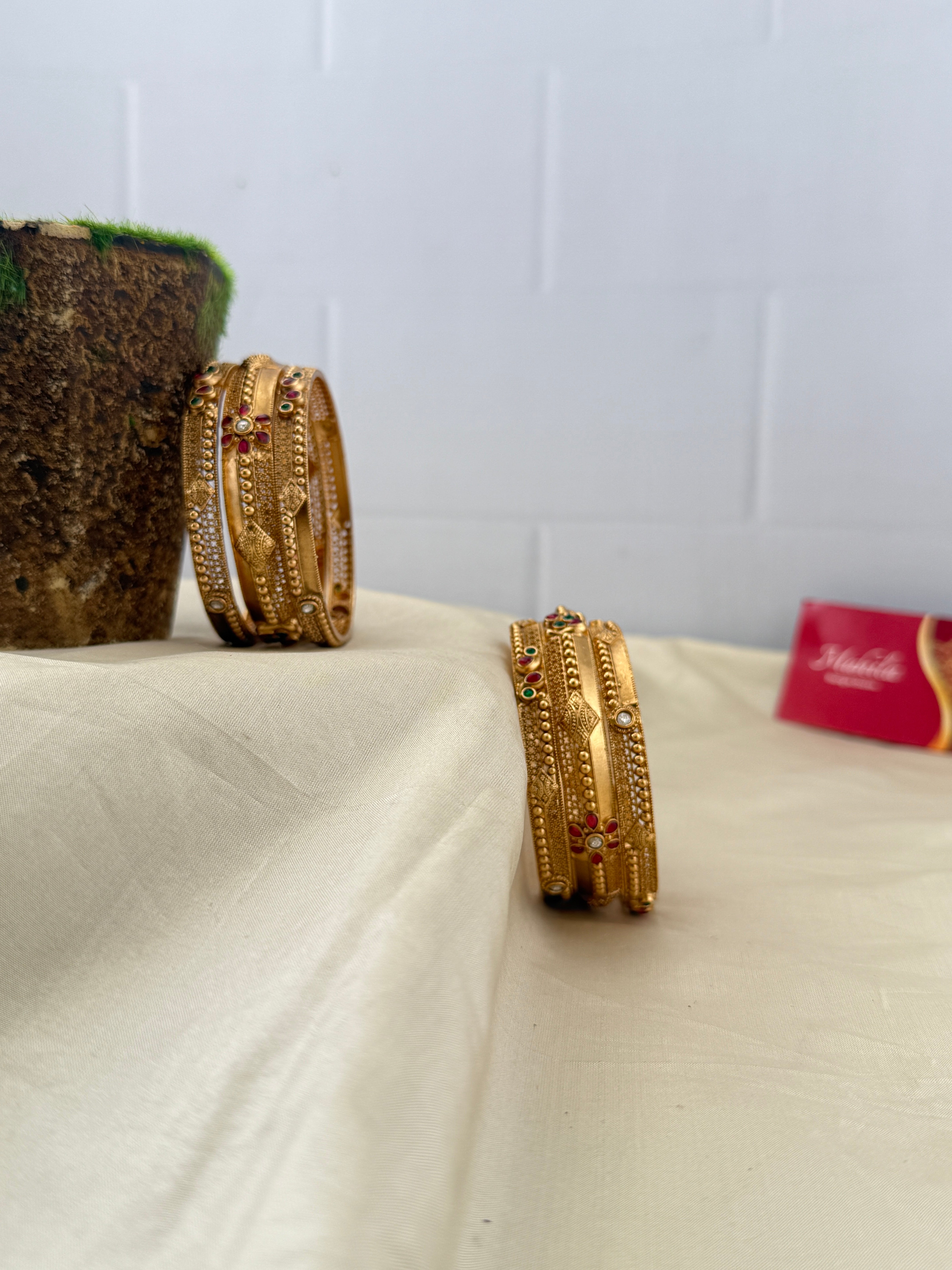 Antique temple style bridal bangles for women by Mahila