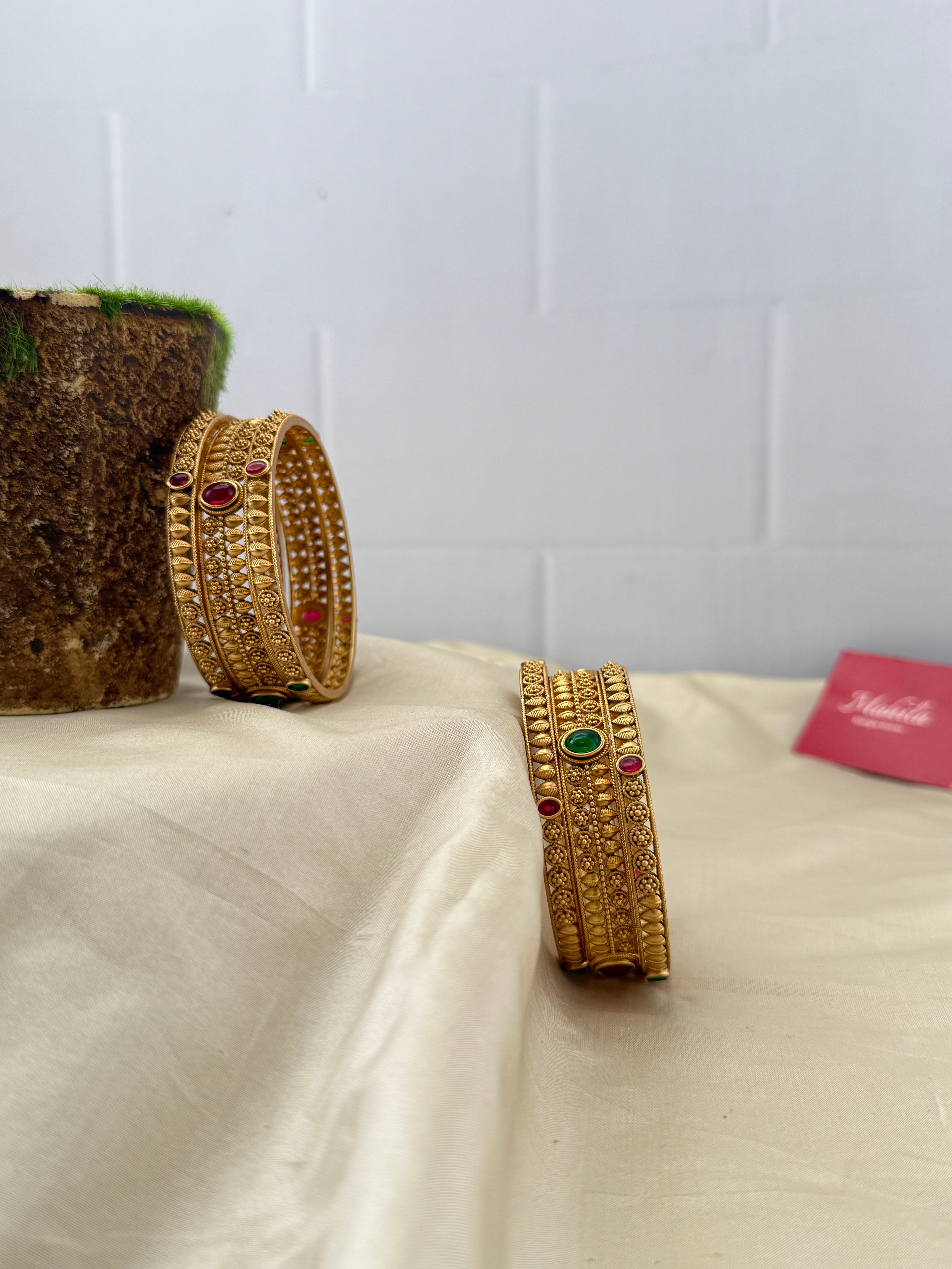 Antique temple style bridal bangles for women by Mahila