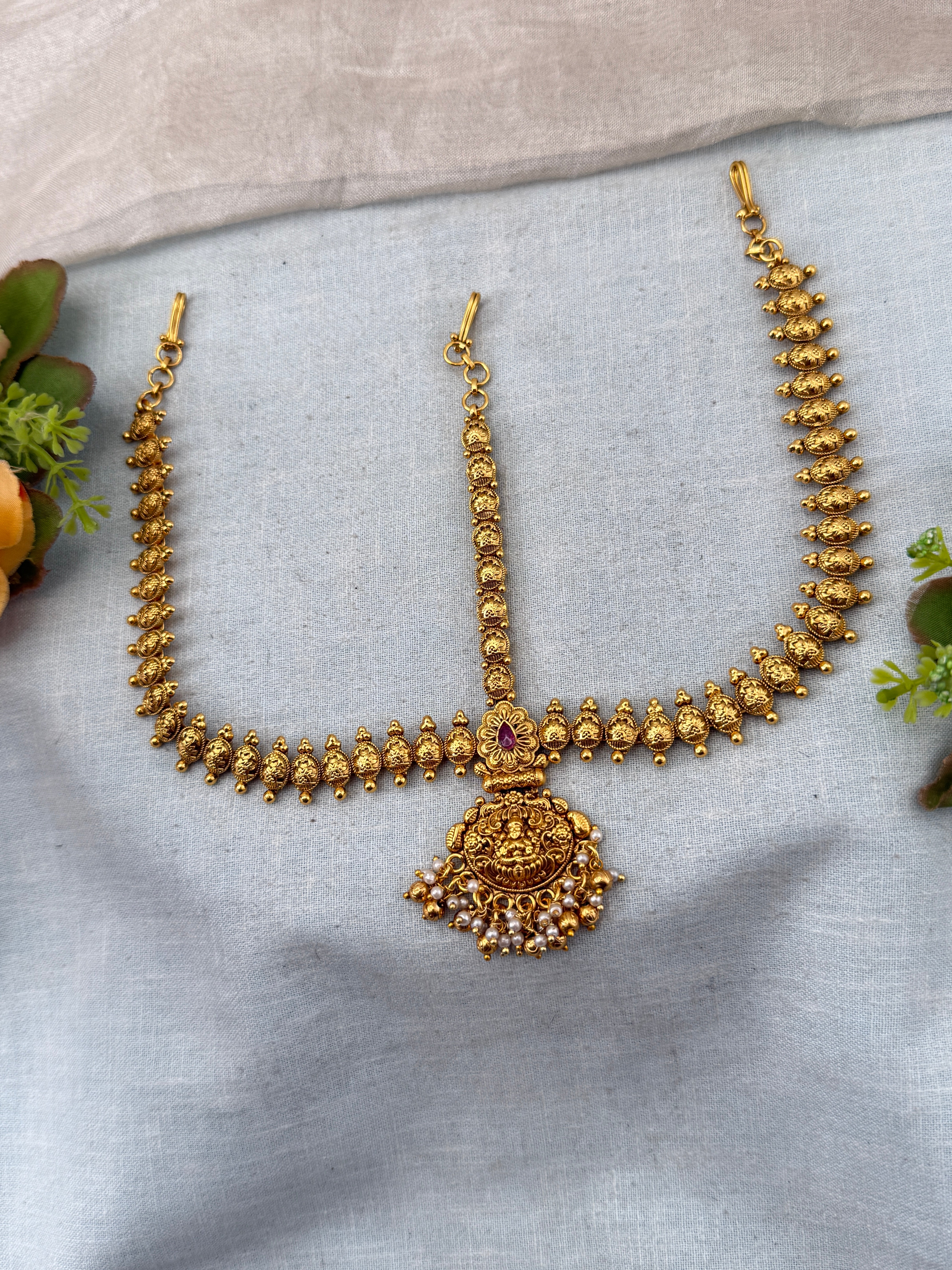 Bridal maang tikka for women