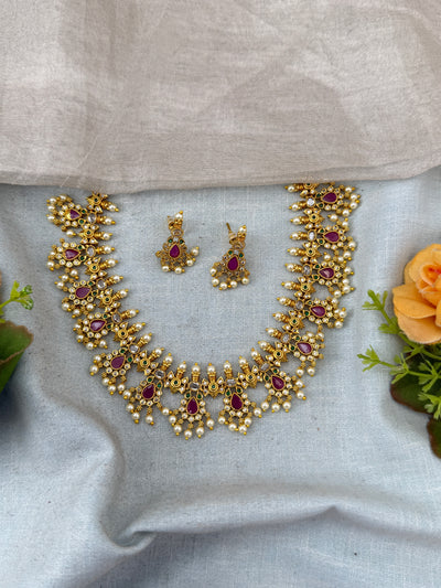 Antique Grand Short Necklace Set  | N0333