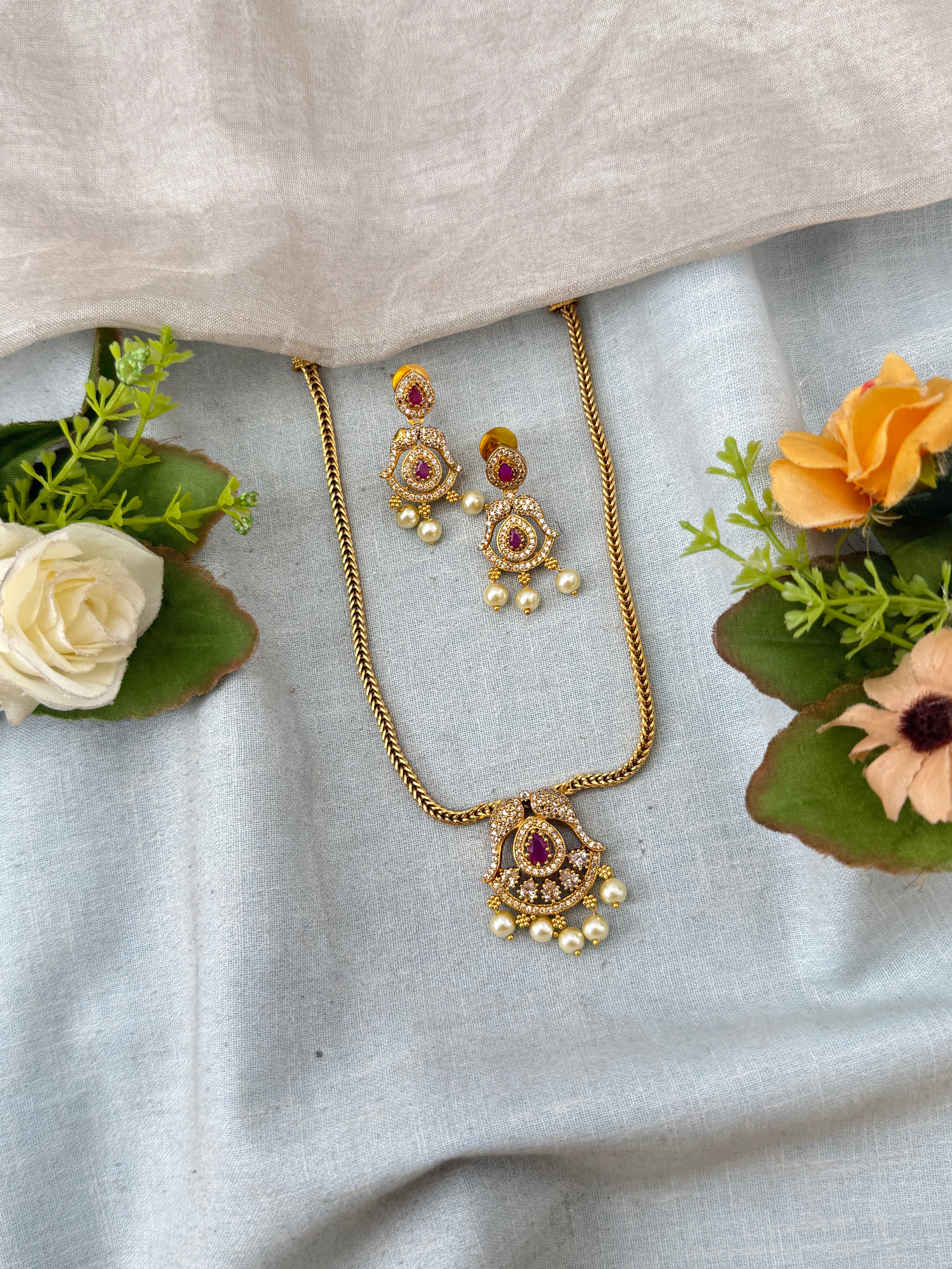 Antique temple necklace for women