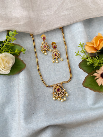 Antique Grand Stone Pendant Short Necklace Set  | N0296