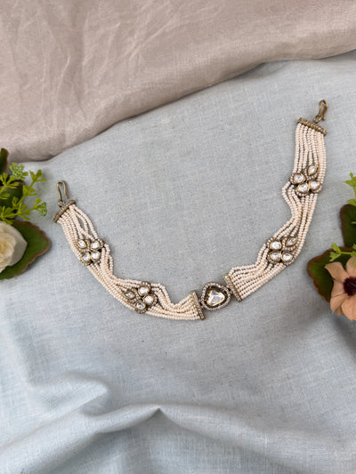 Premium Pearl Mathapatti Maang Tikka Set | 10001