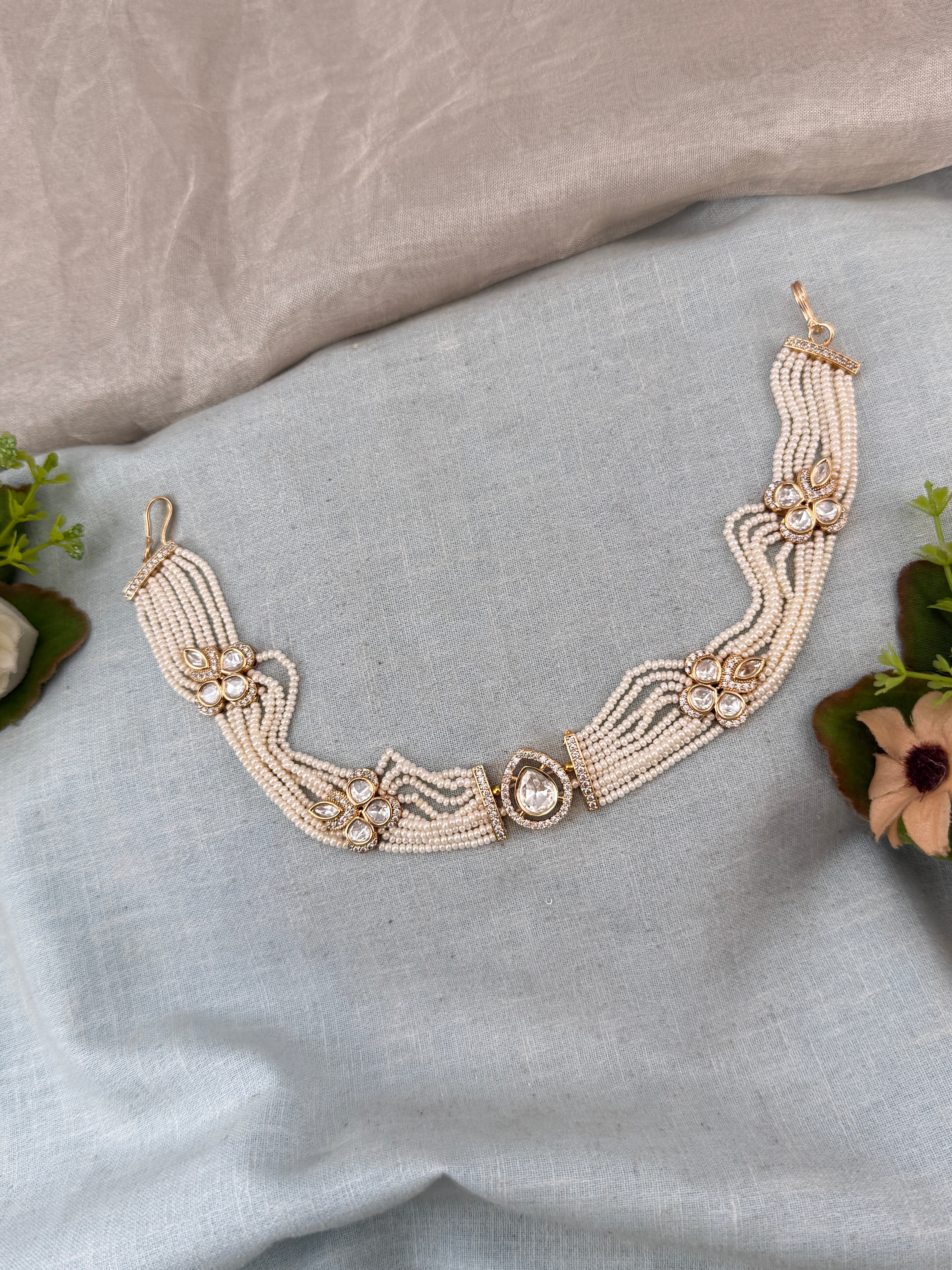 Premium Pearl Mathapatti Maang Tikka Set | 10003