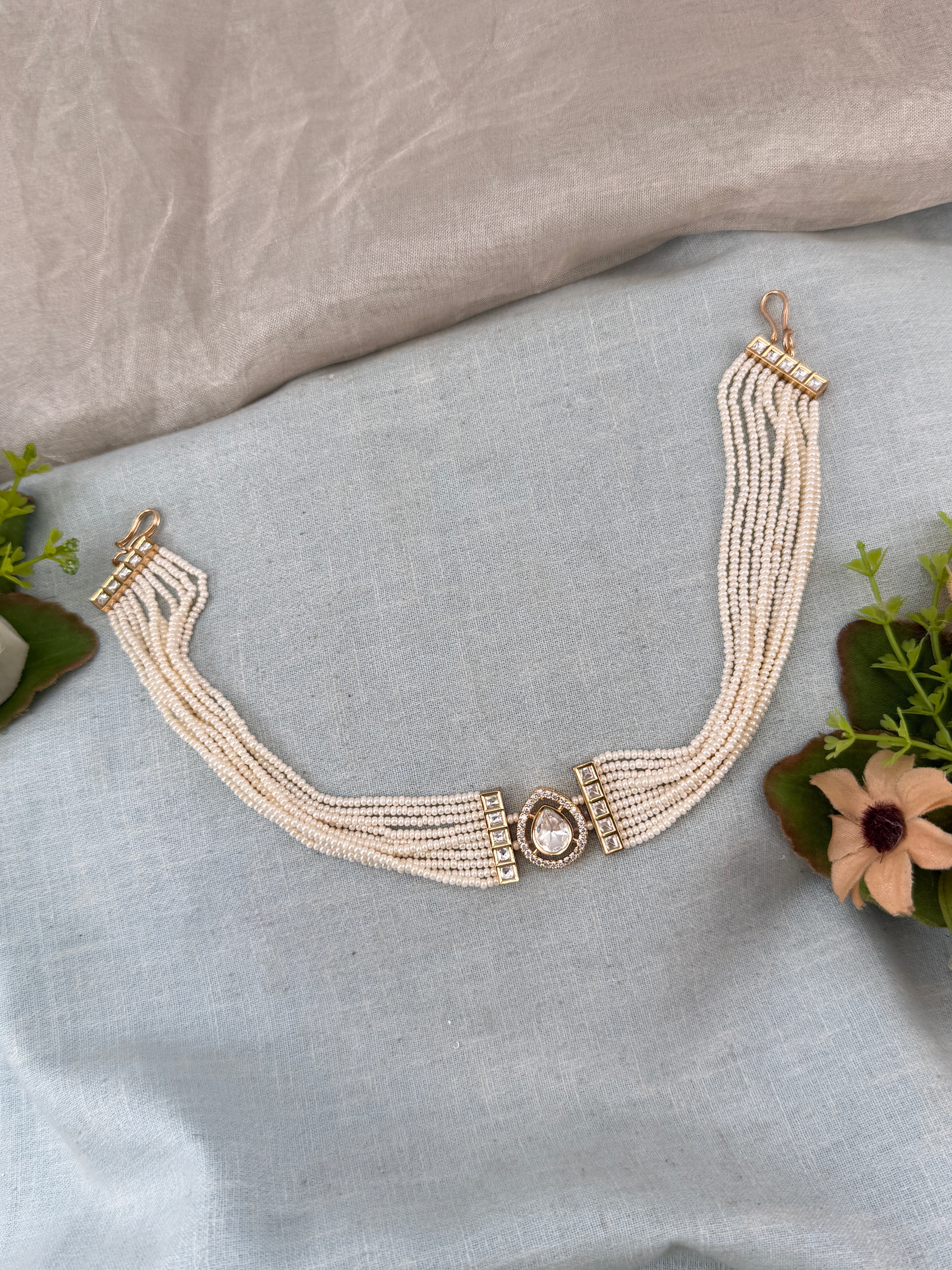 Premium Pearl Mathapatti Maang Tikka Set | 10001