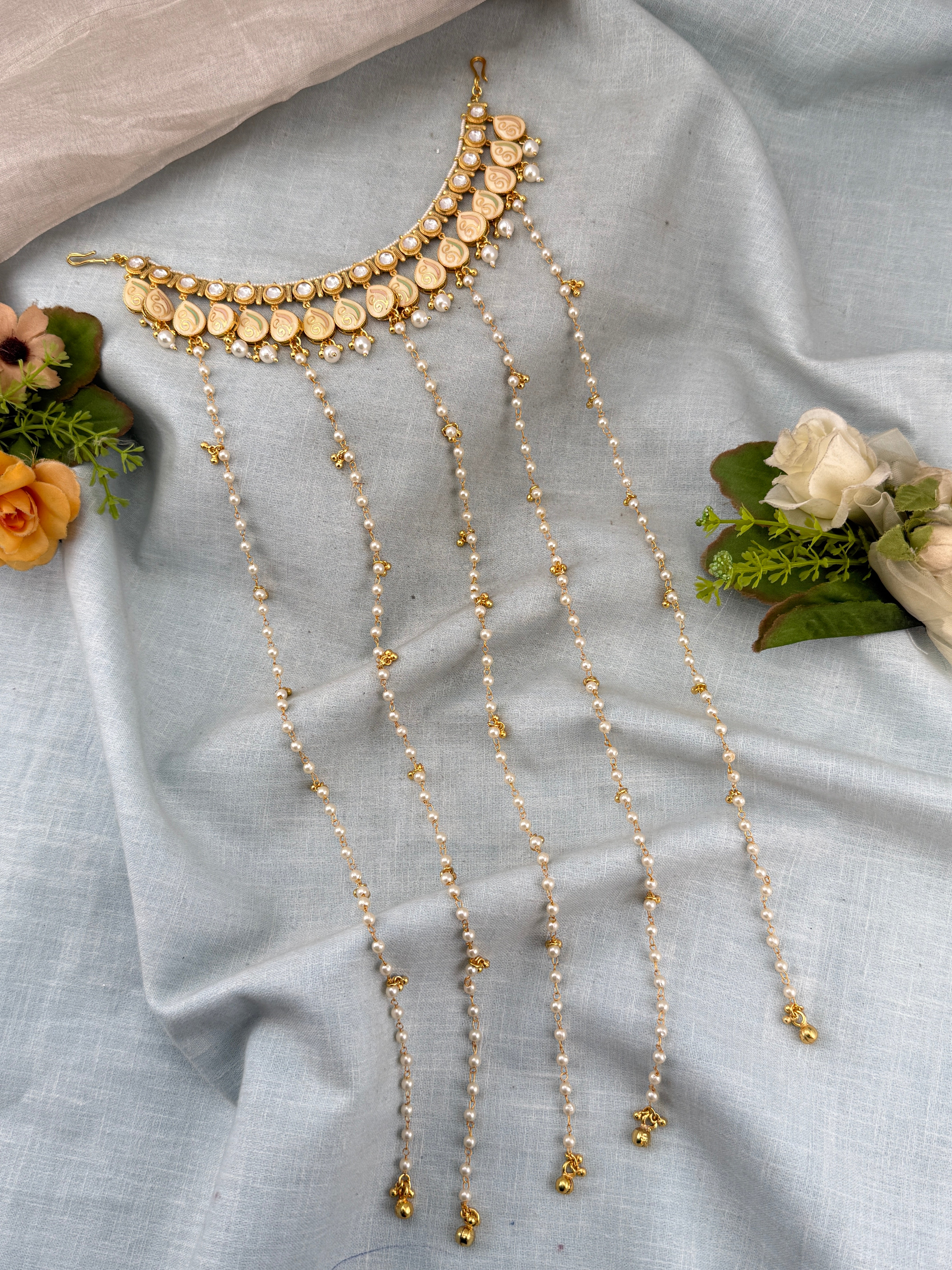 Traditional Jade Bille hair accessory for women