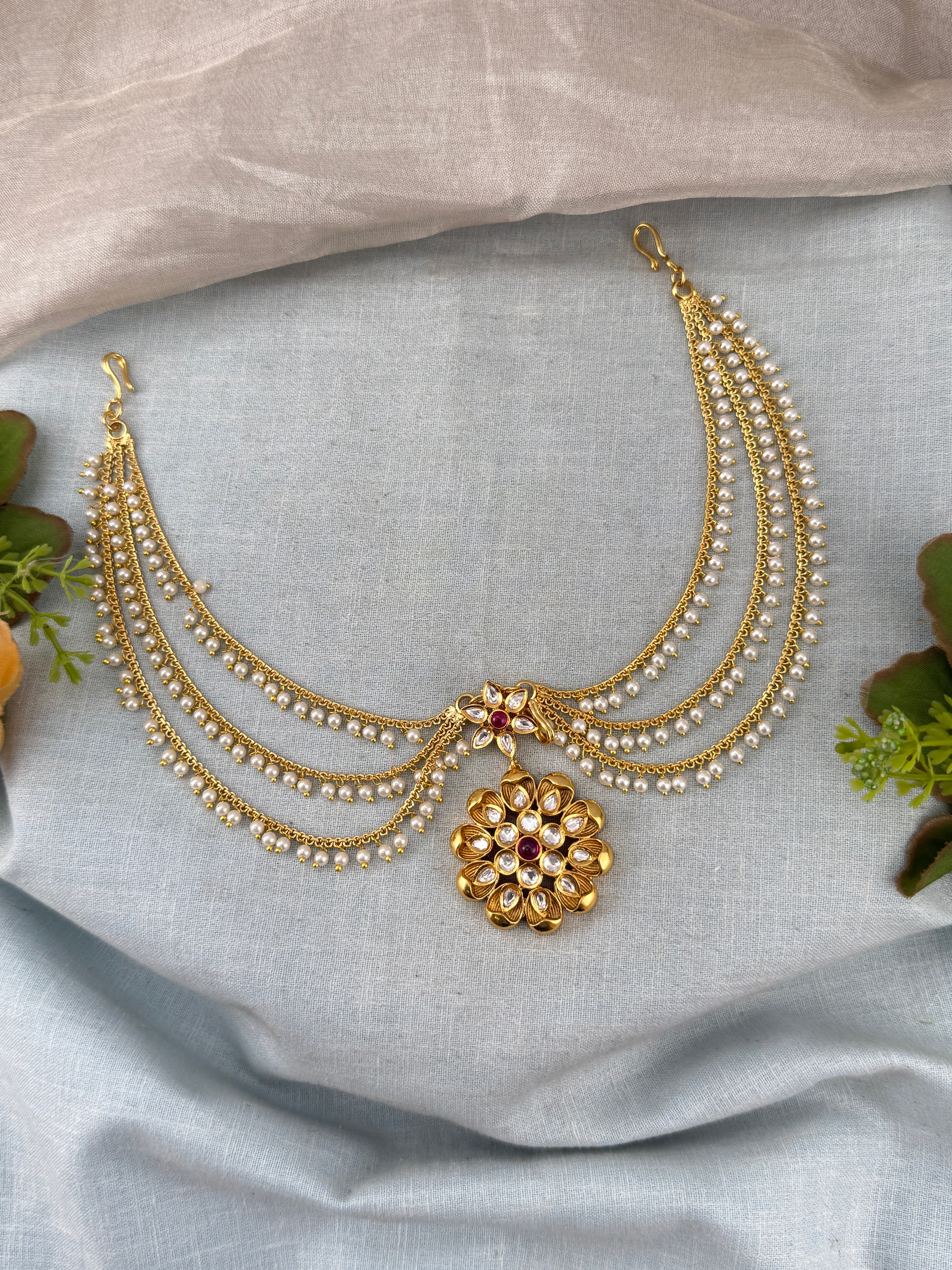 Traditional Jade Bille hair accessory for women