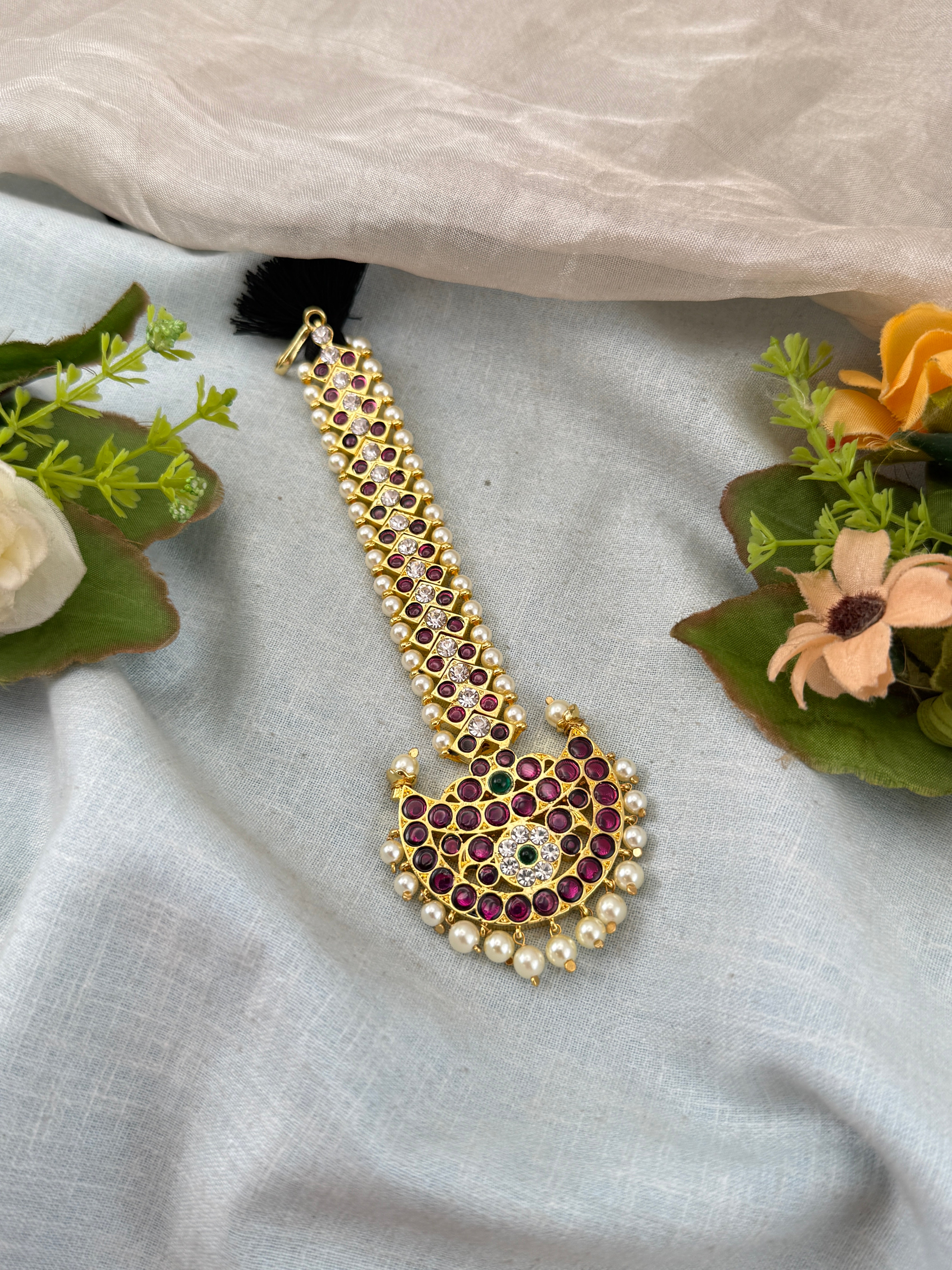 Bharatnatyam Maang Tikka in Pure Premium Brass | M0038