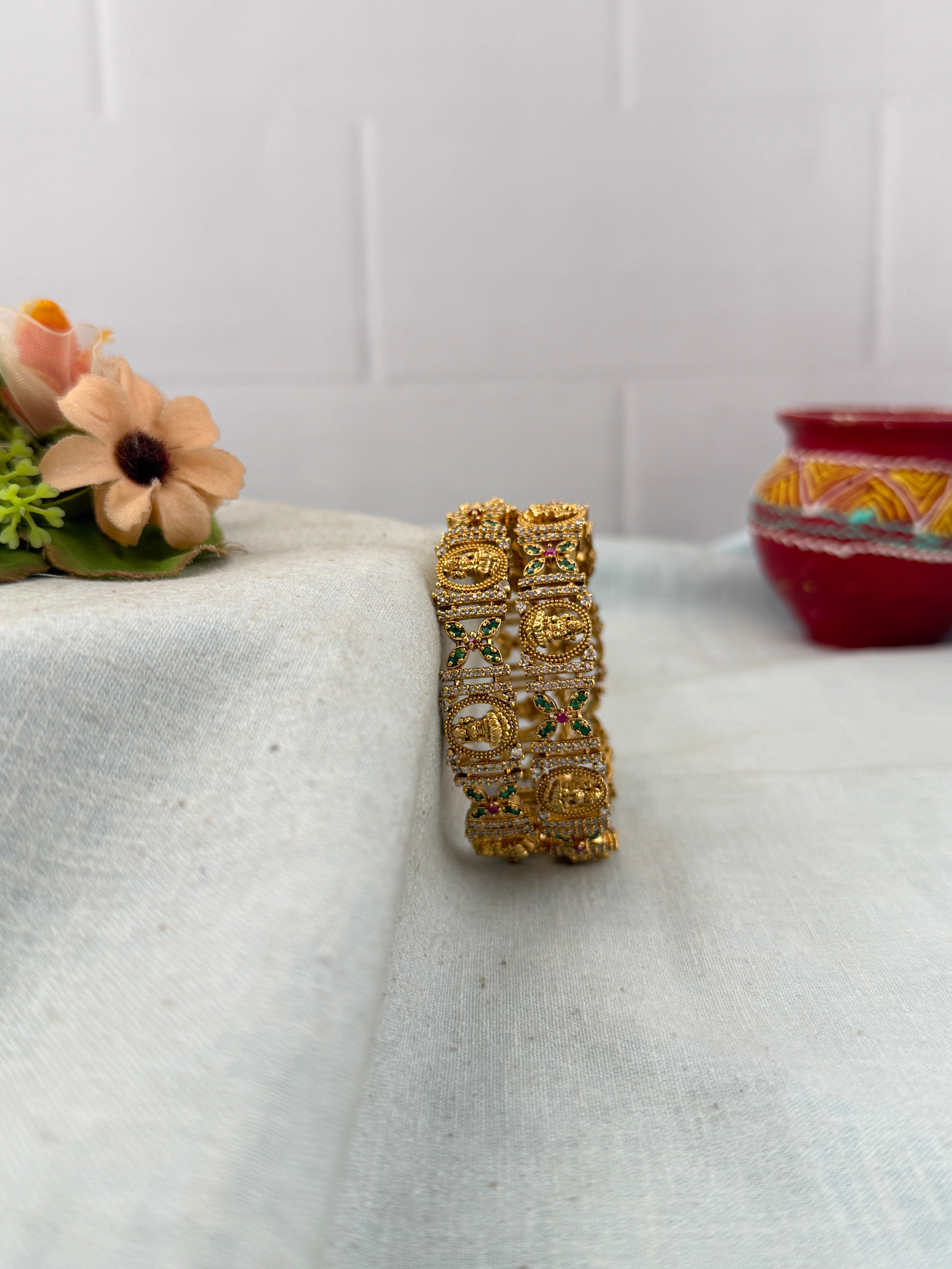 Antique temple style bridal bangles for women by Mahila
