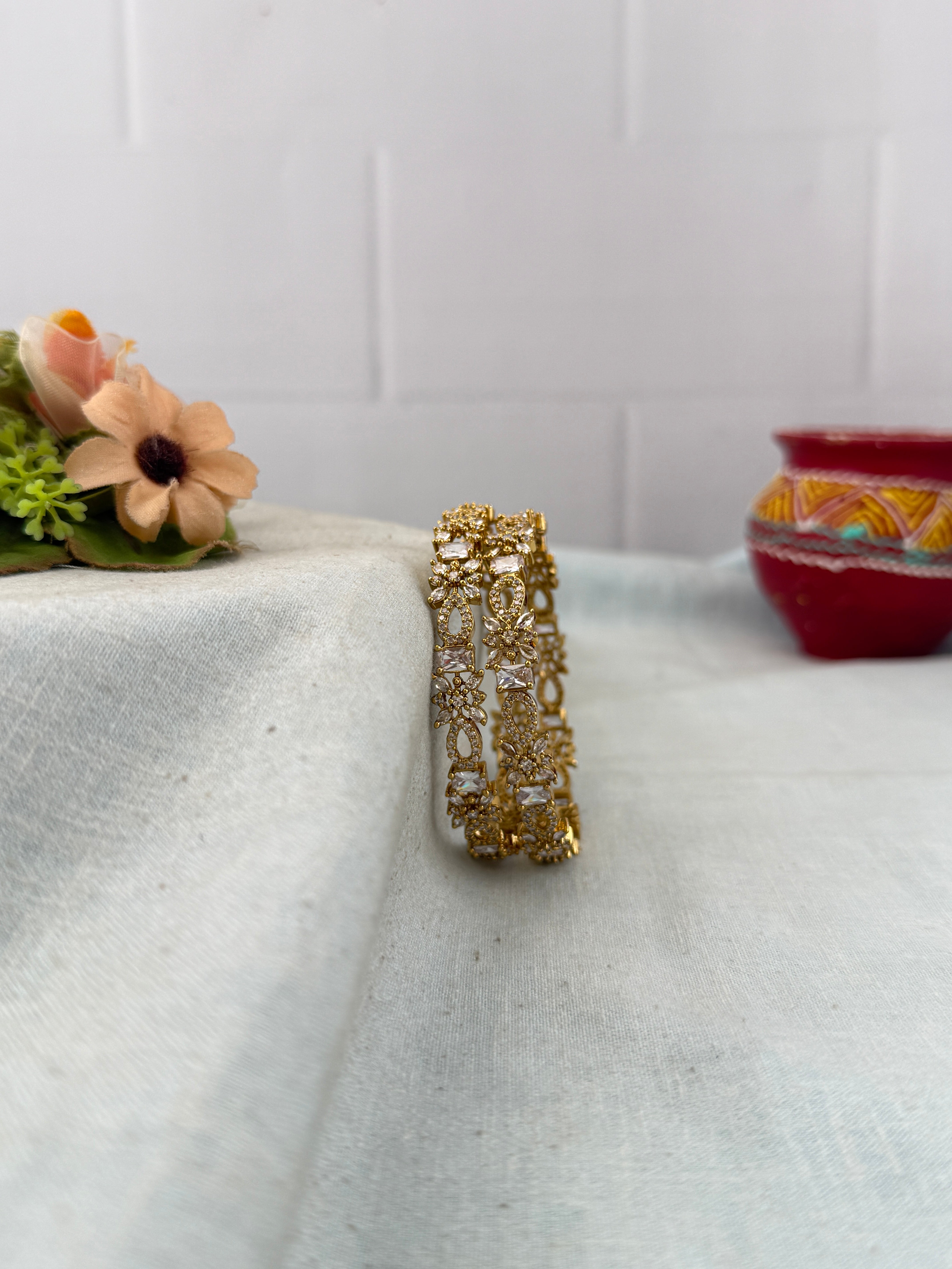 Antique temple style bridal bangles for women by Mahila