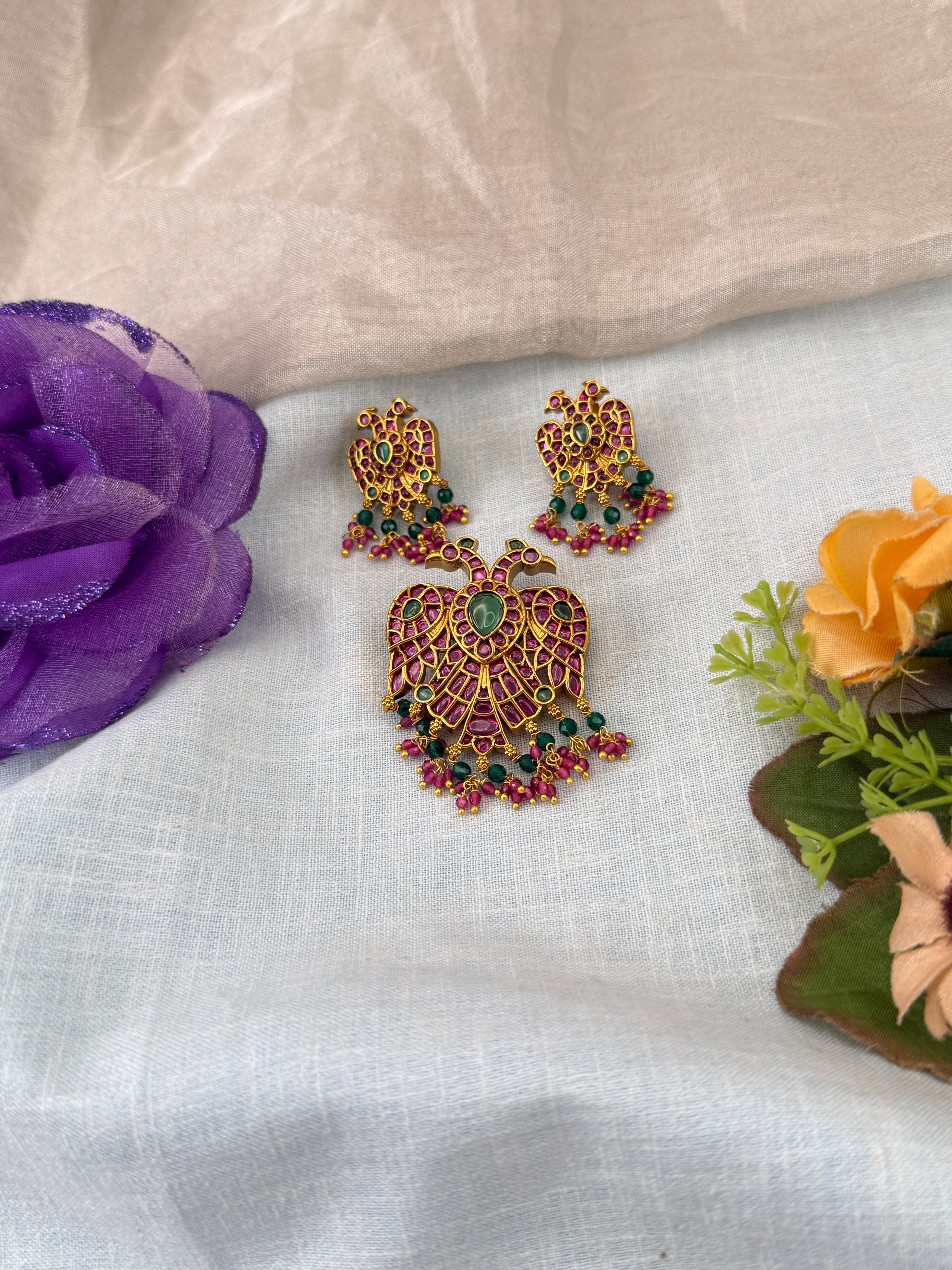 Antique Gandaberunda Pendant with Earrings P0047B