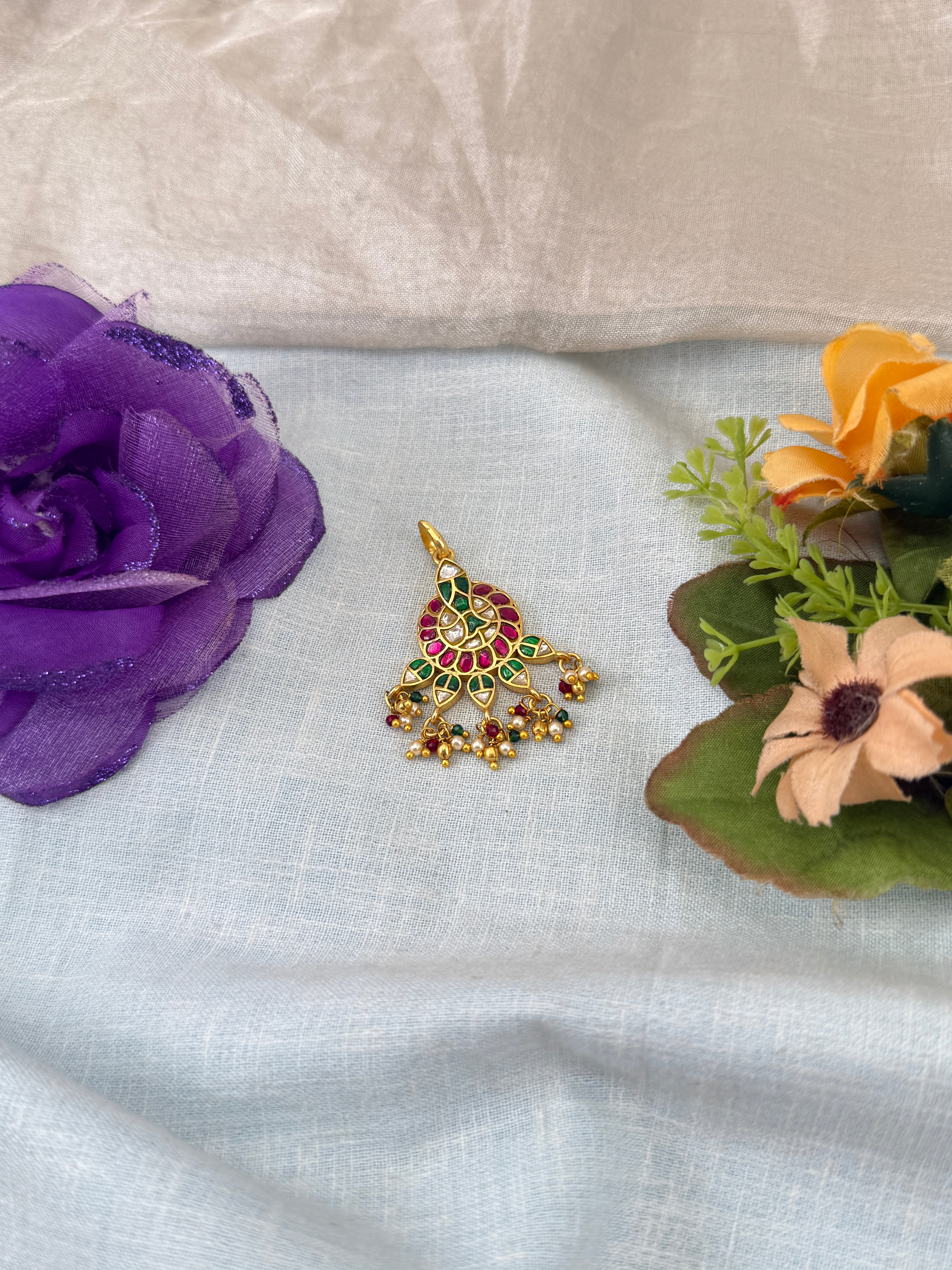 Jadau Kundan Pendant P0043