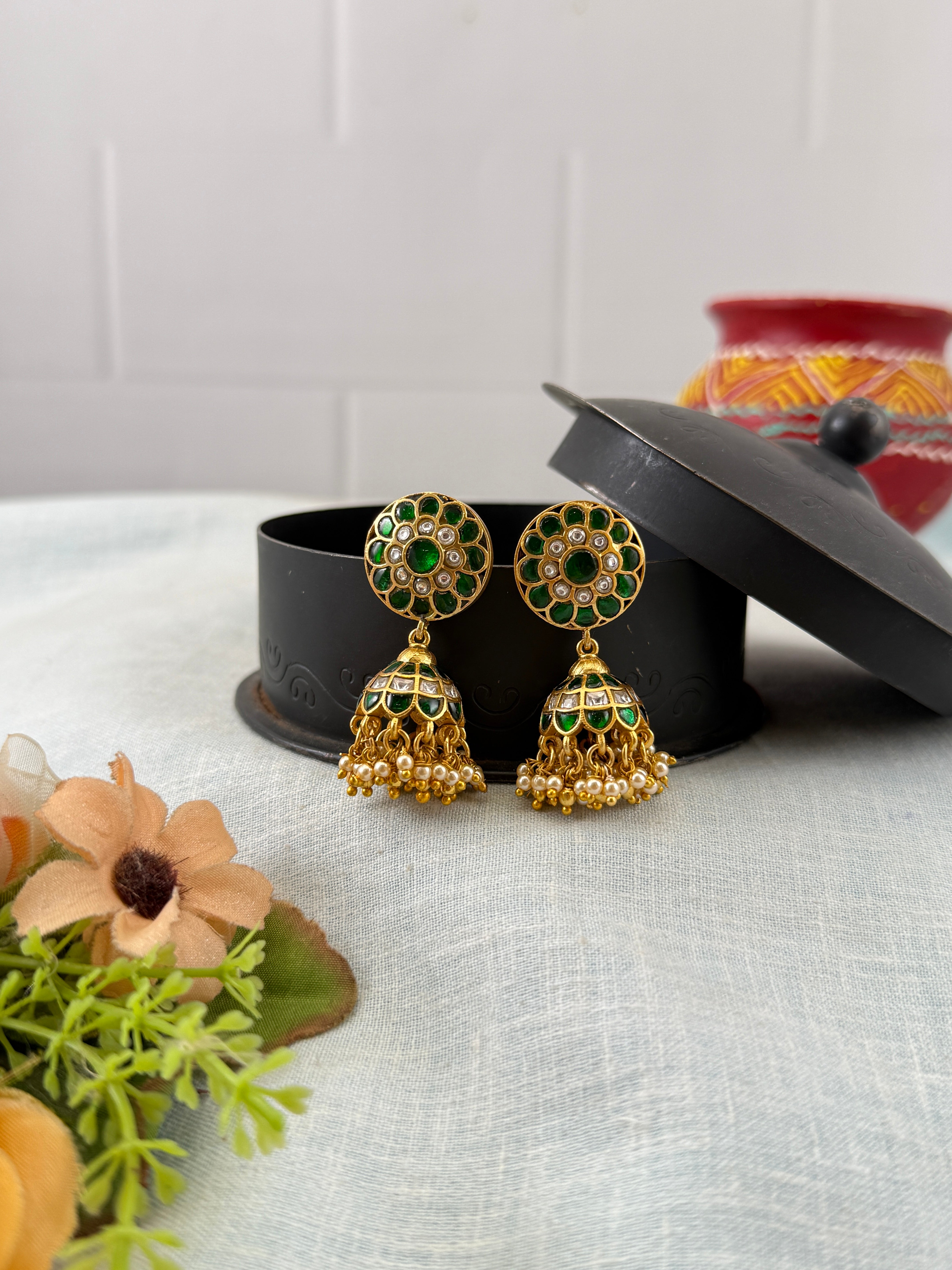 Jadau Kundan Jhumka Earrings E0178