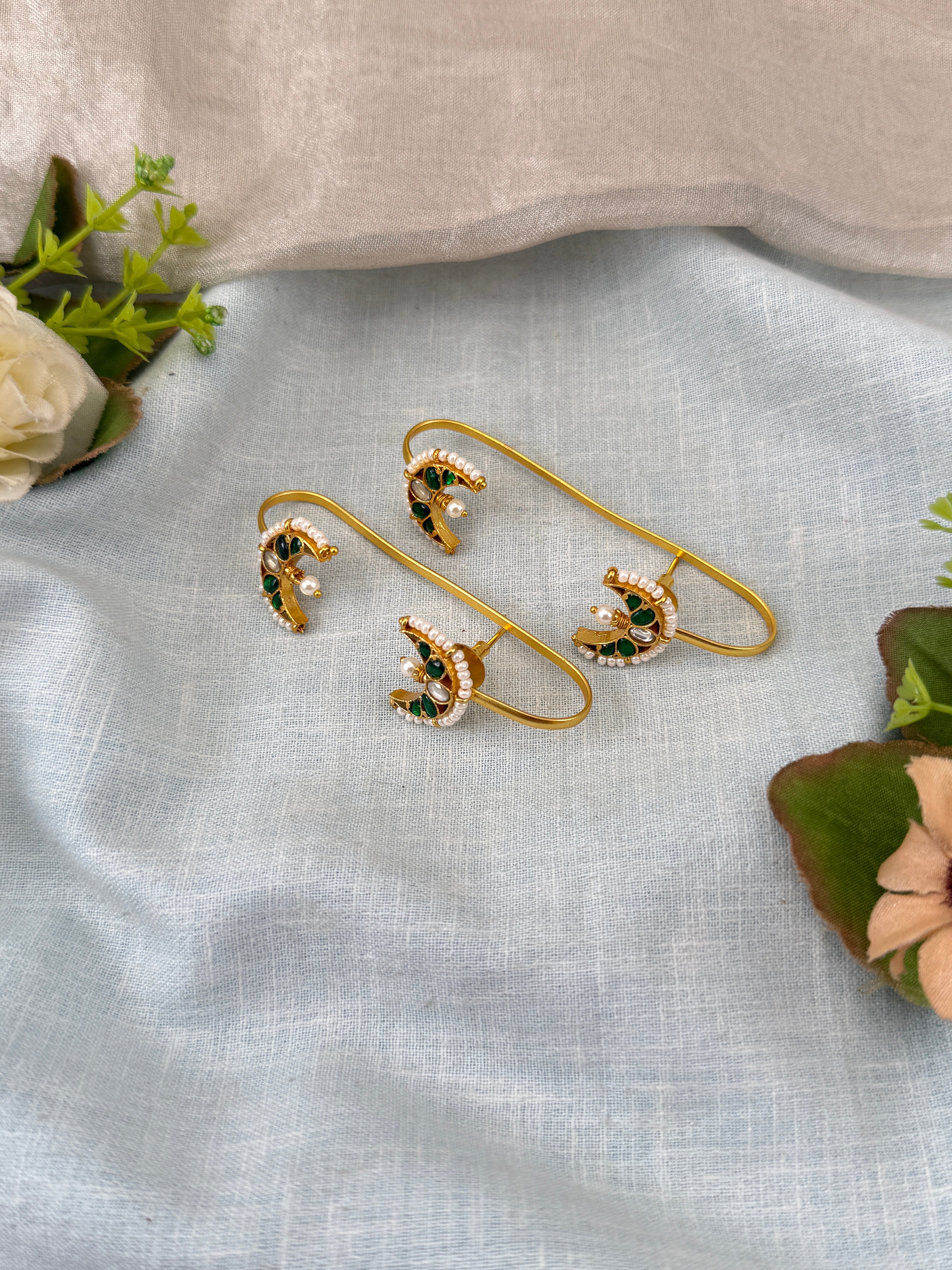 Jadau Kundan Bugadi Earcuff Earrings U046