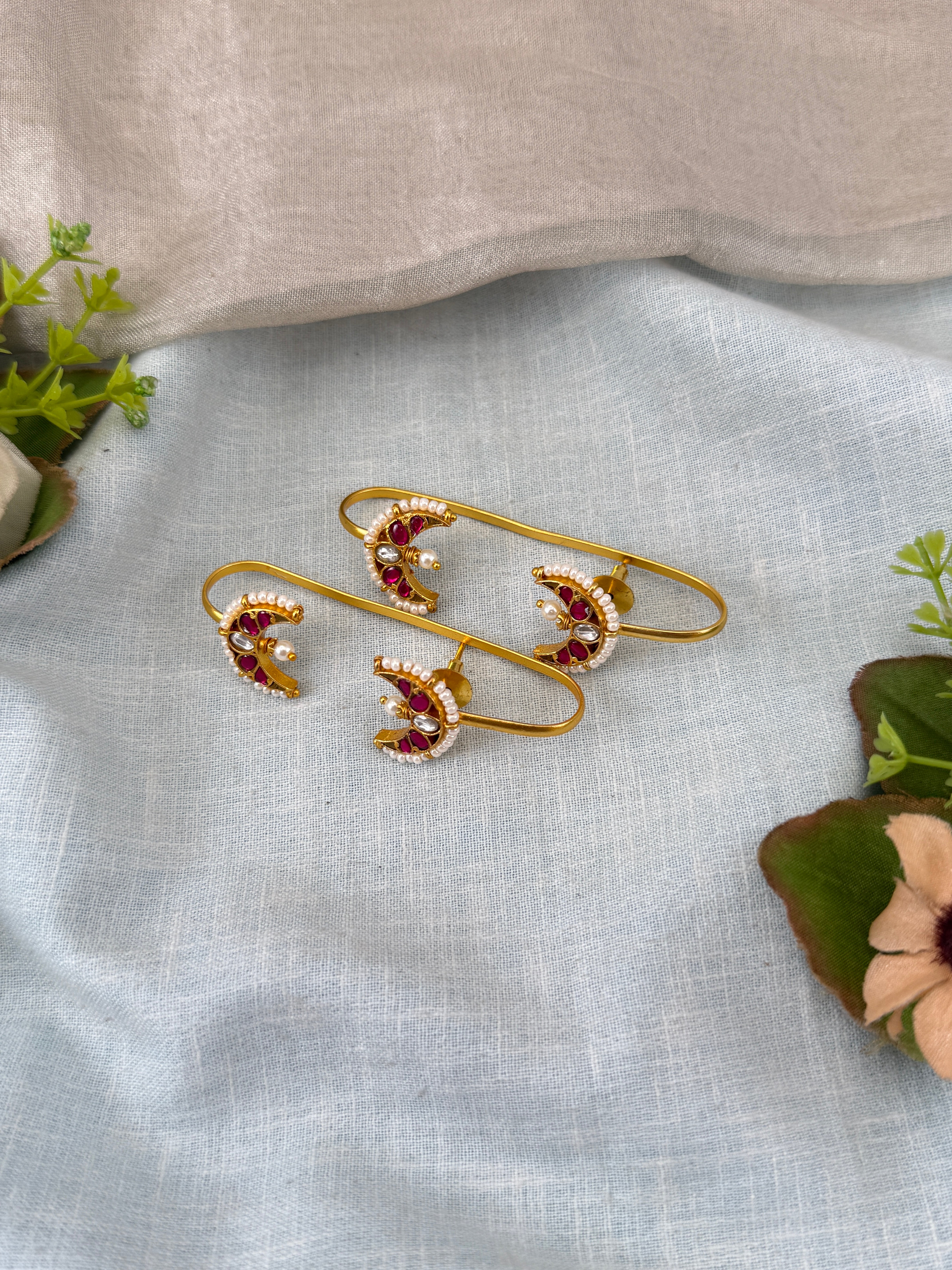 Jadau Kundan Bugadi Earcuff Earrings U045
