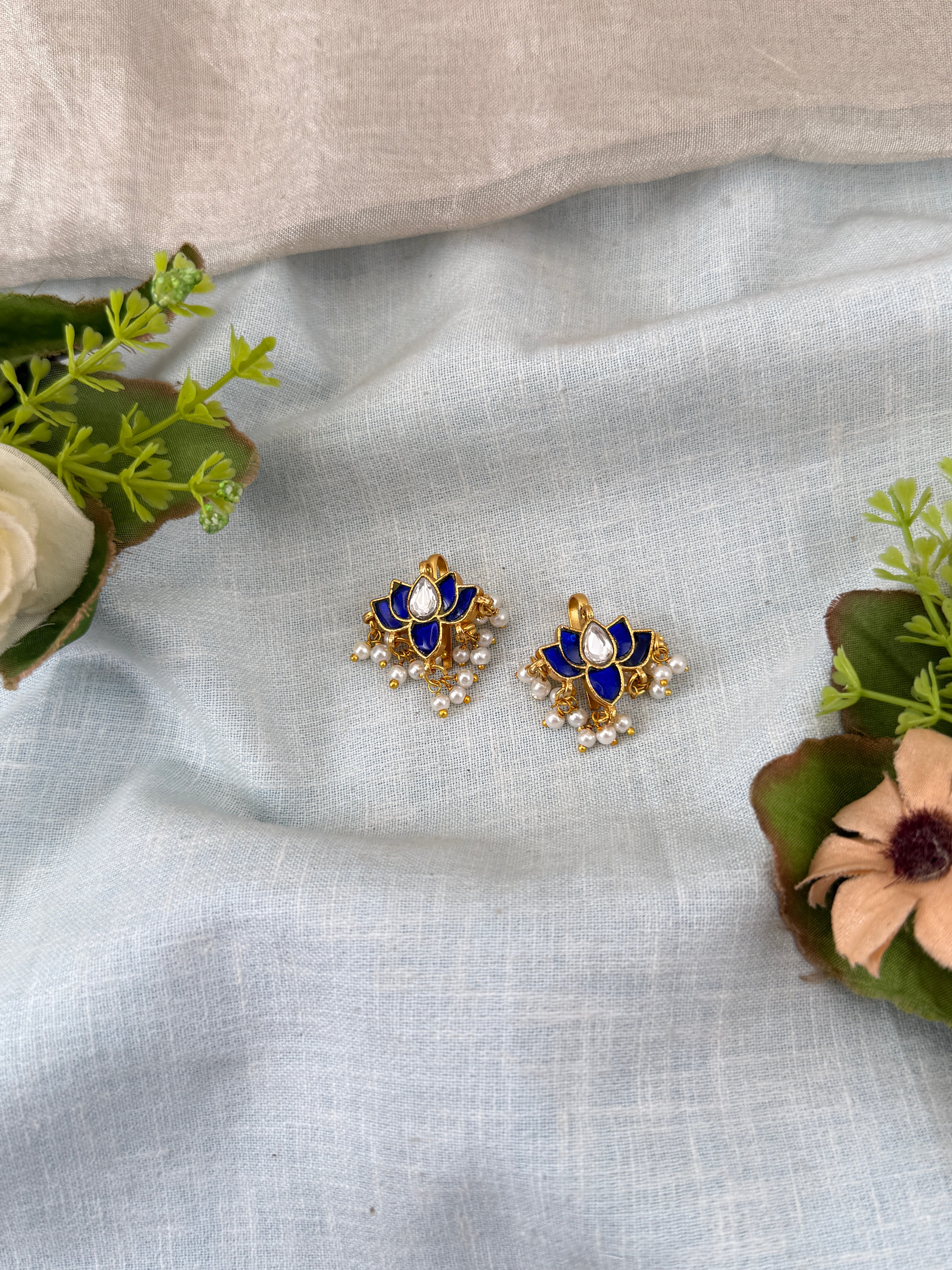 Jadau Kundan Bugadi Earcuff Earrings U038