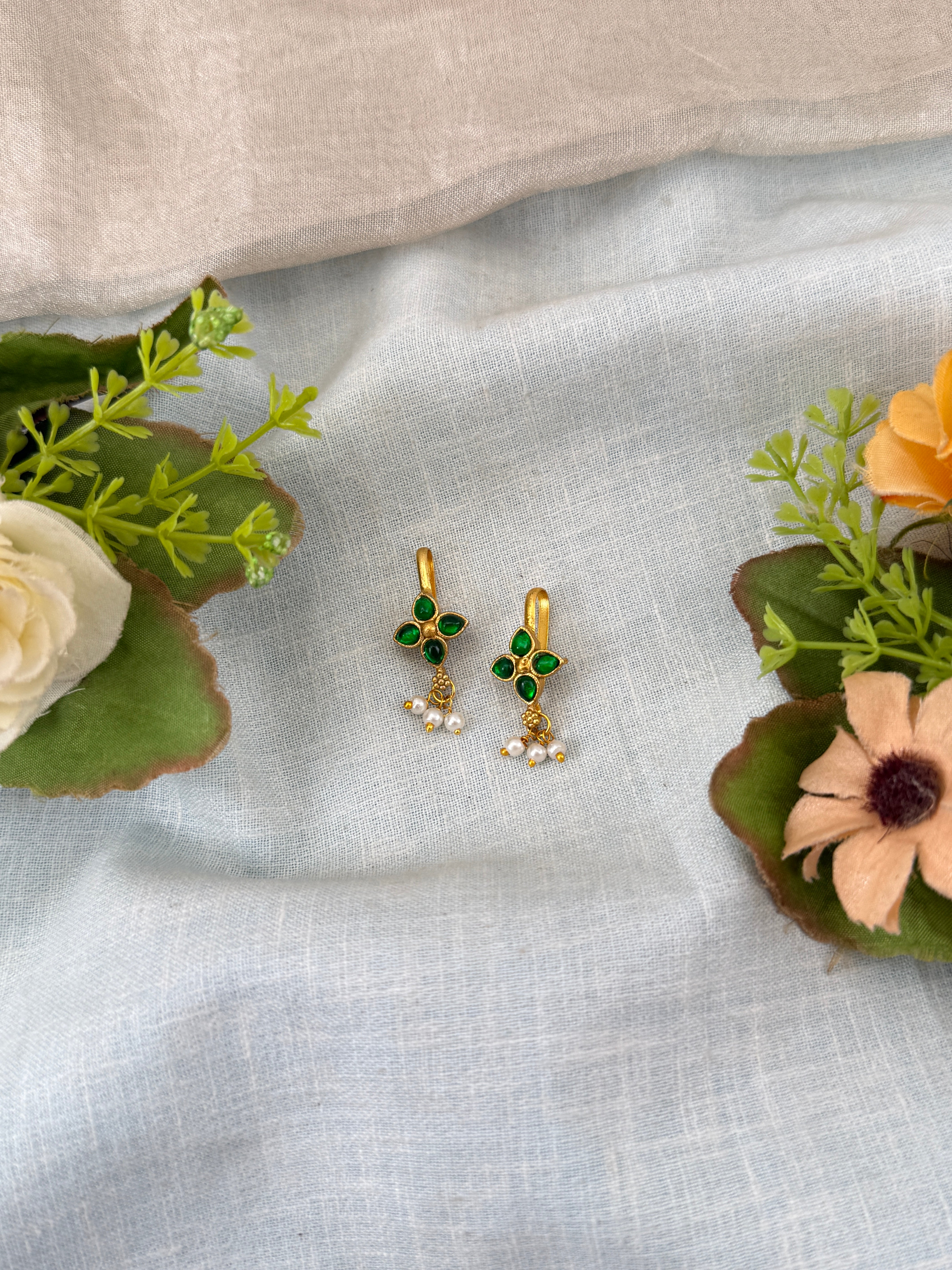 Jadau Kundan Bugadi Earcuff Earrings U030