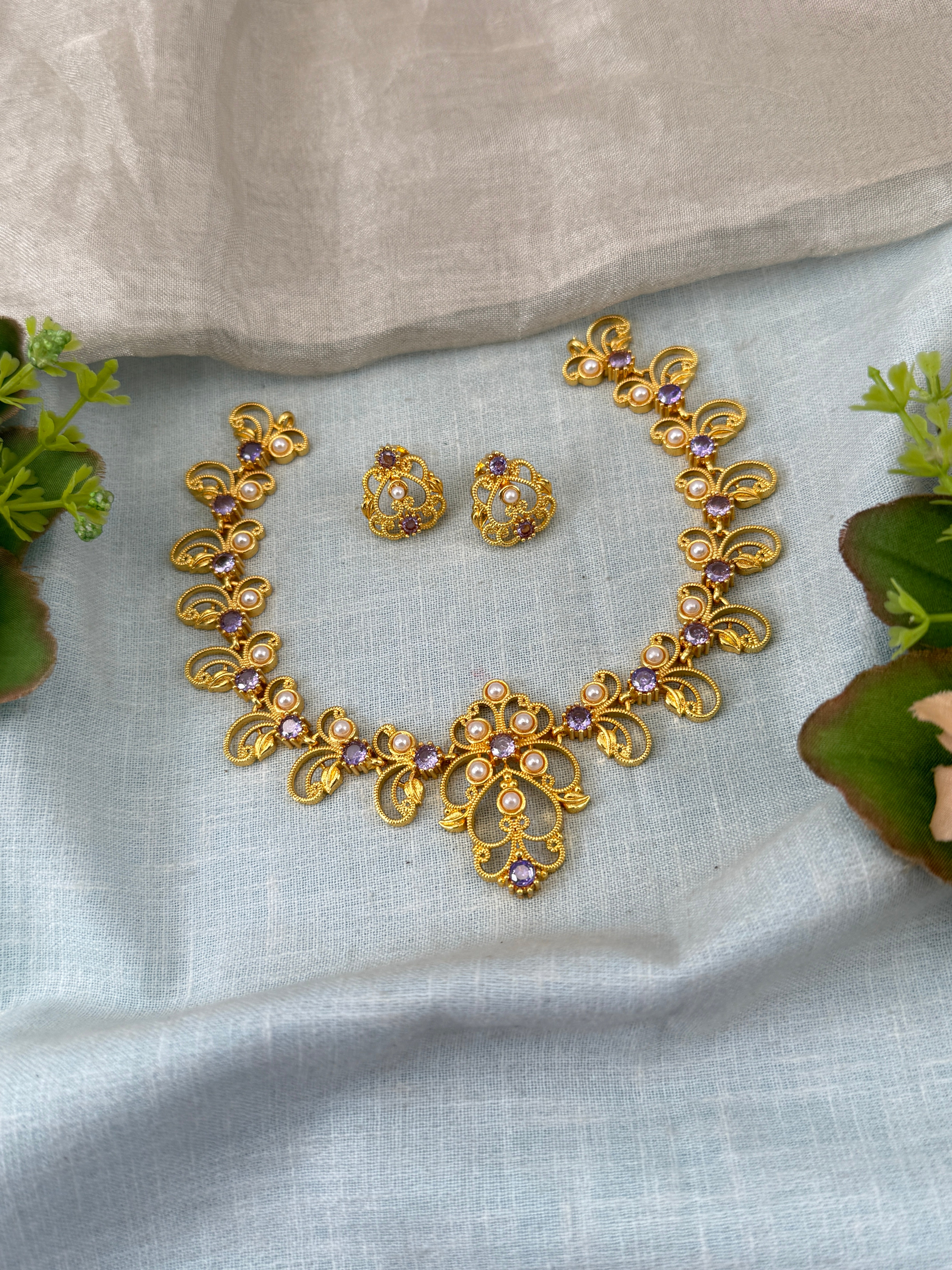 Antique Stone Necklace Set Short N0416