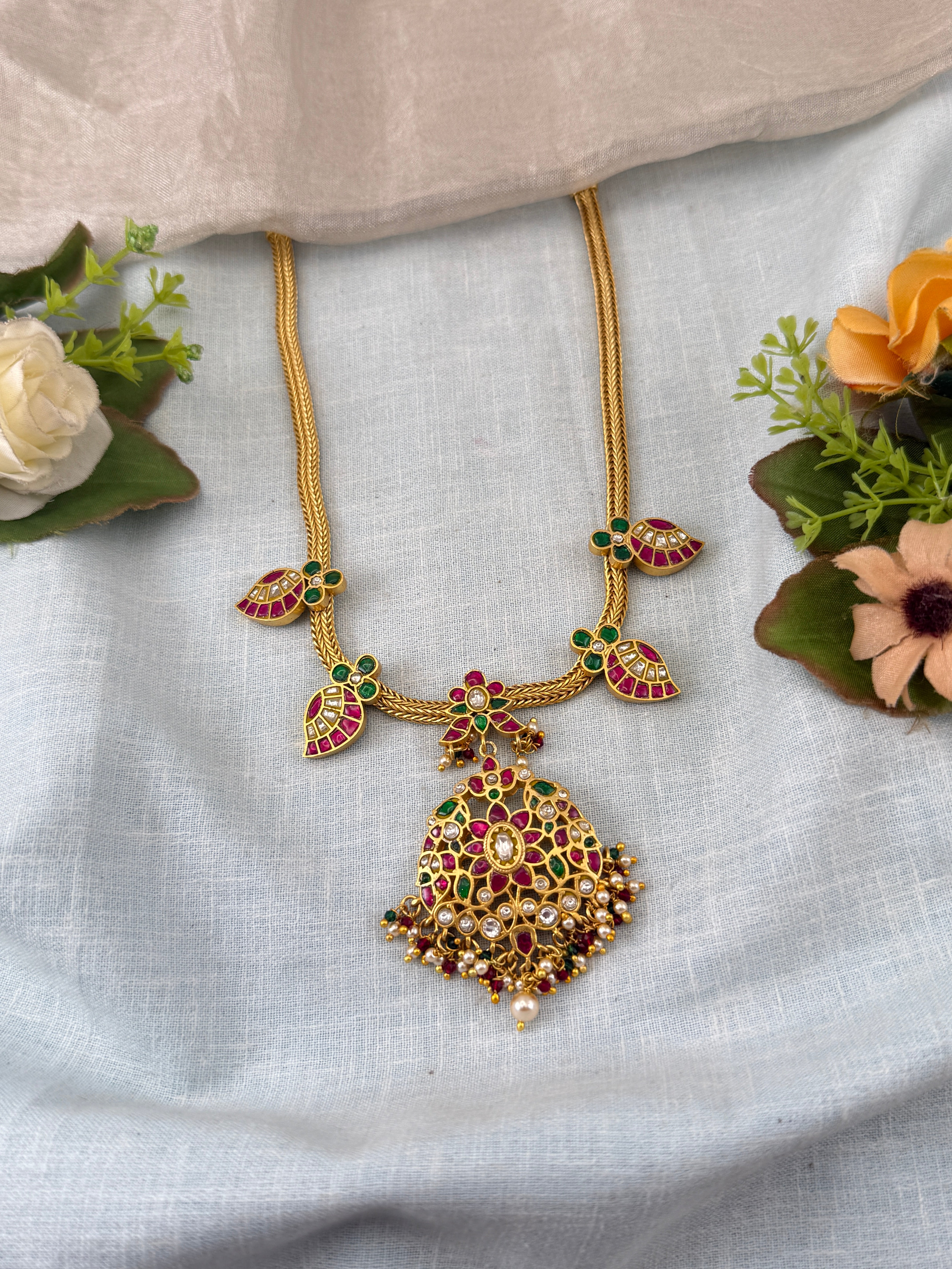 Antique temple necklace for women