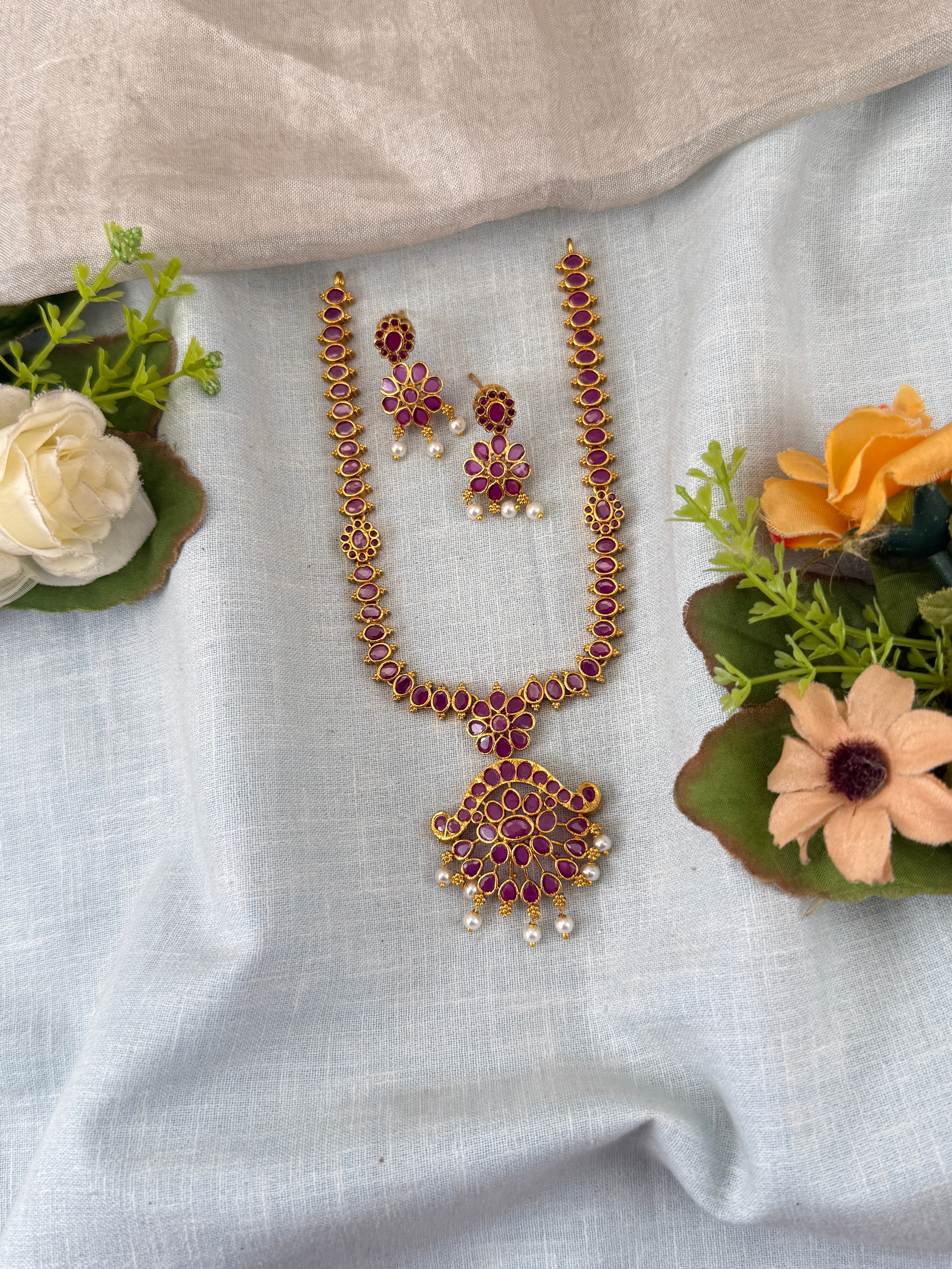 Antique temple necklace for women