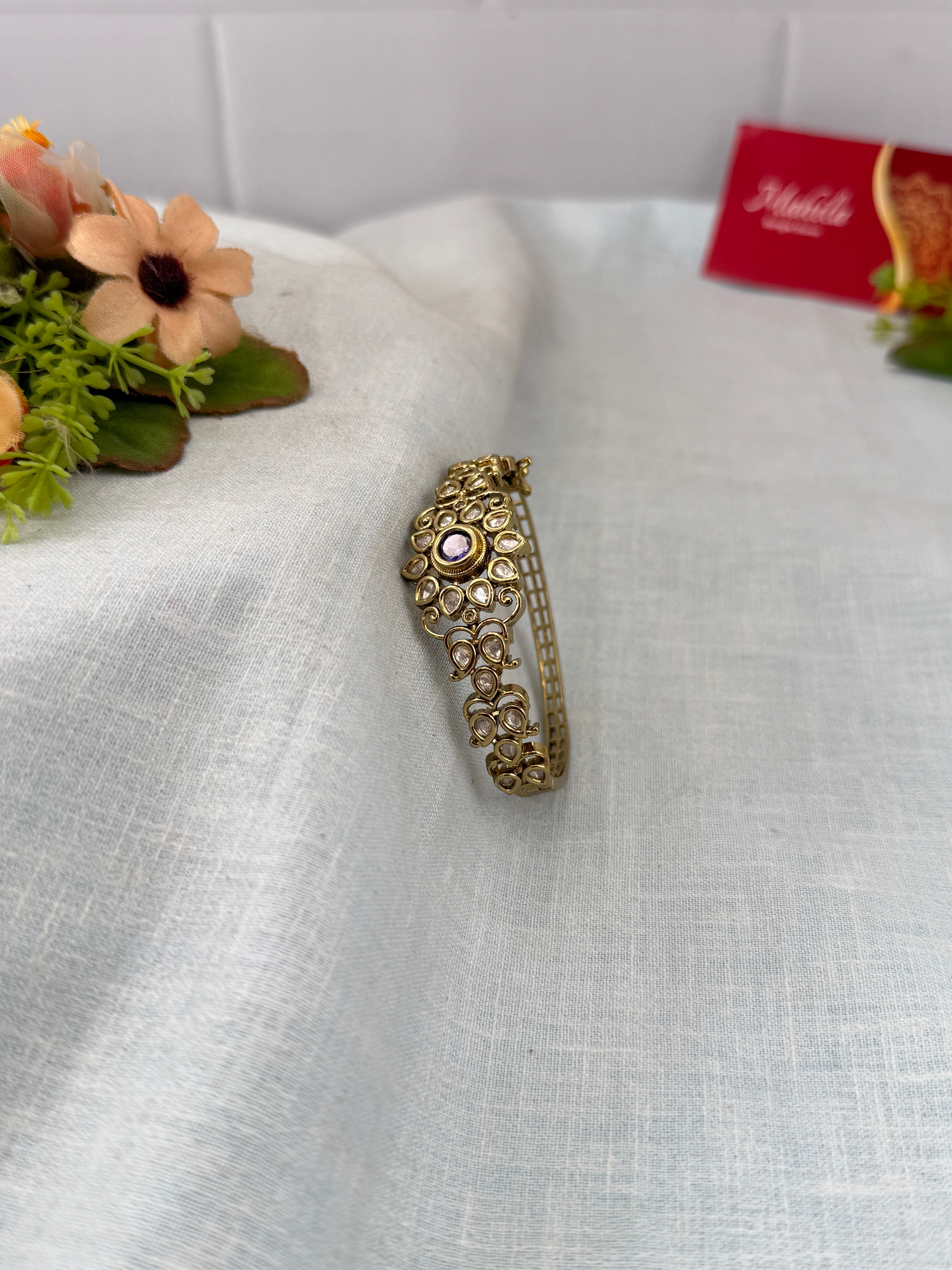 Antique temple style bridal bangles for women by Mahila