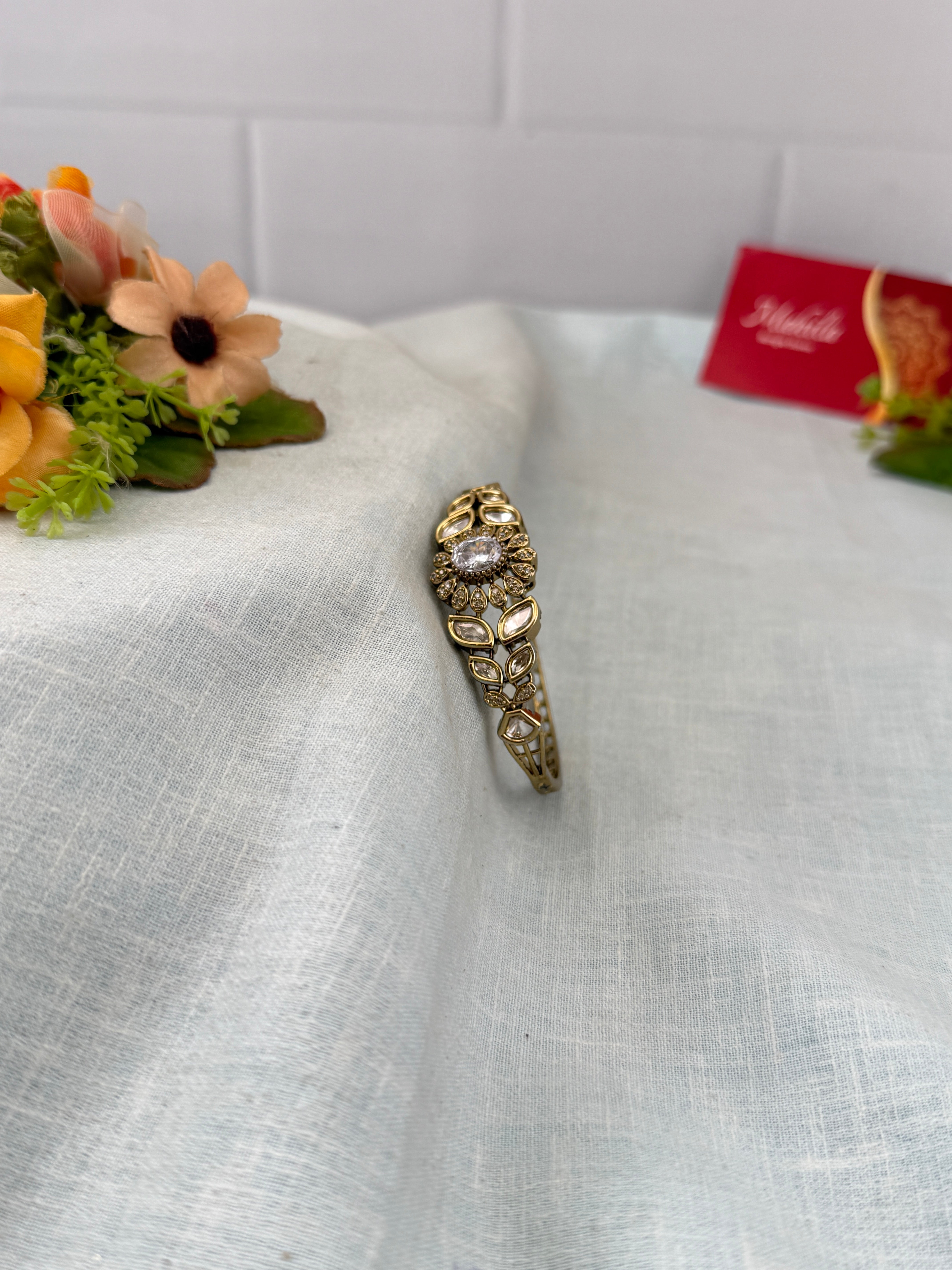 Antique temple style bridal bangles for women by Mahila