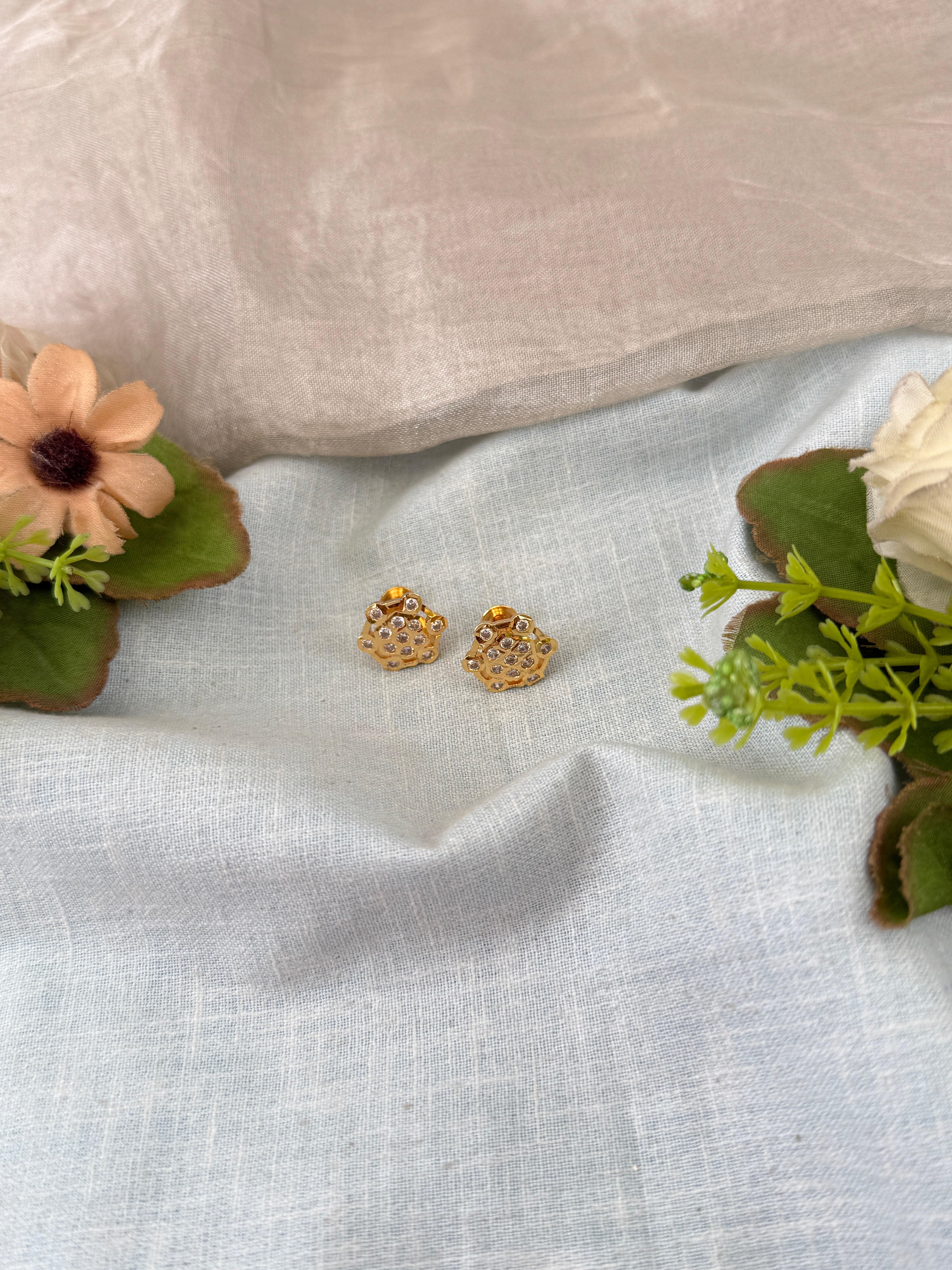 Antique Stud Earrings | E0204