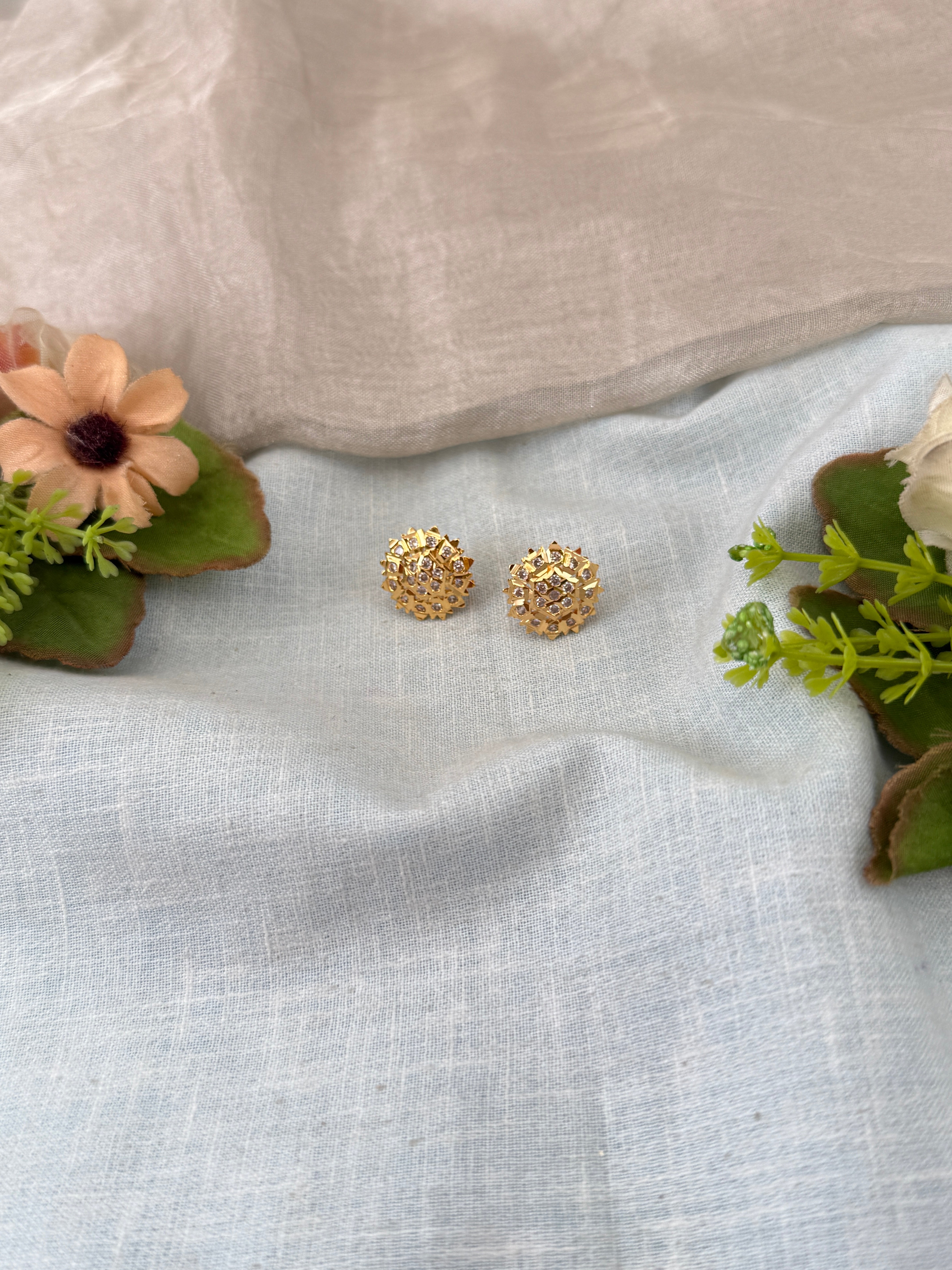 Antique Stud Earrings | E0198 A