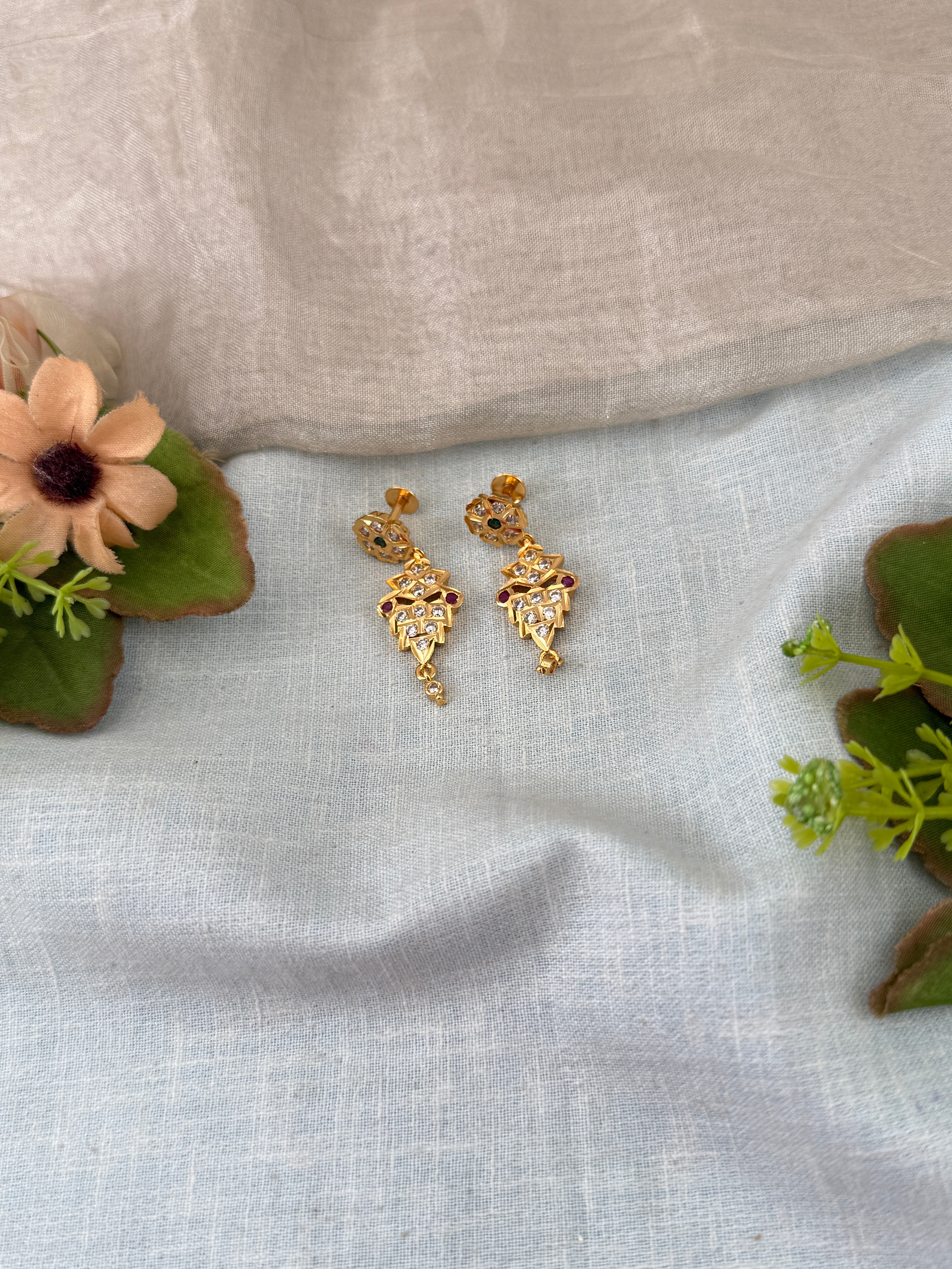 Antique Stud Earrings | E0208 B