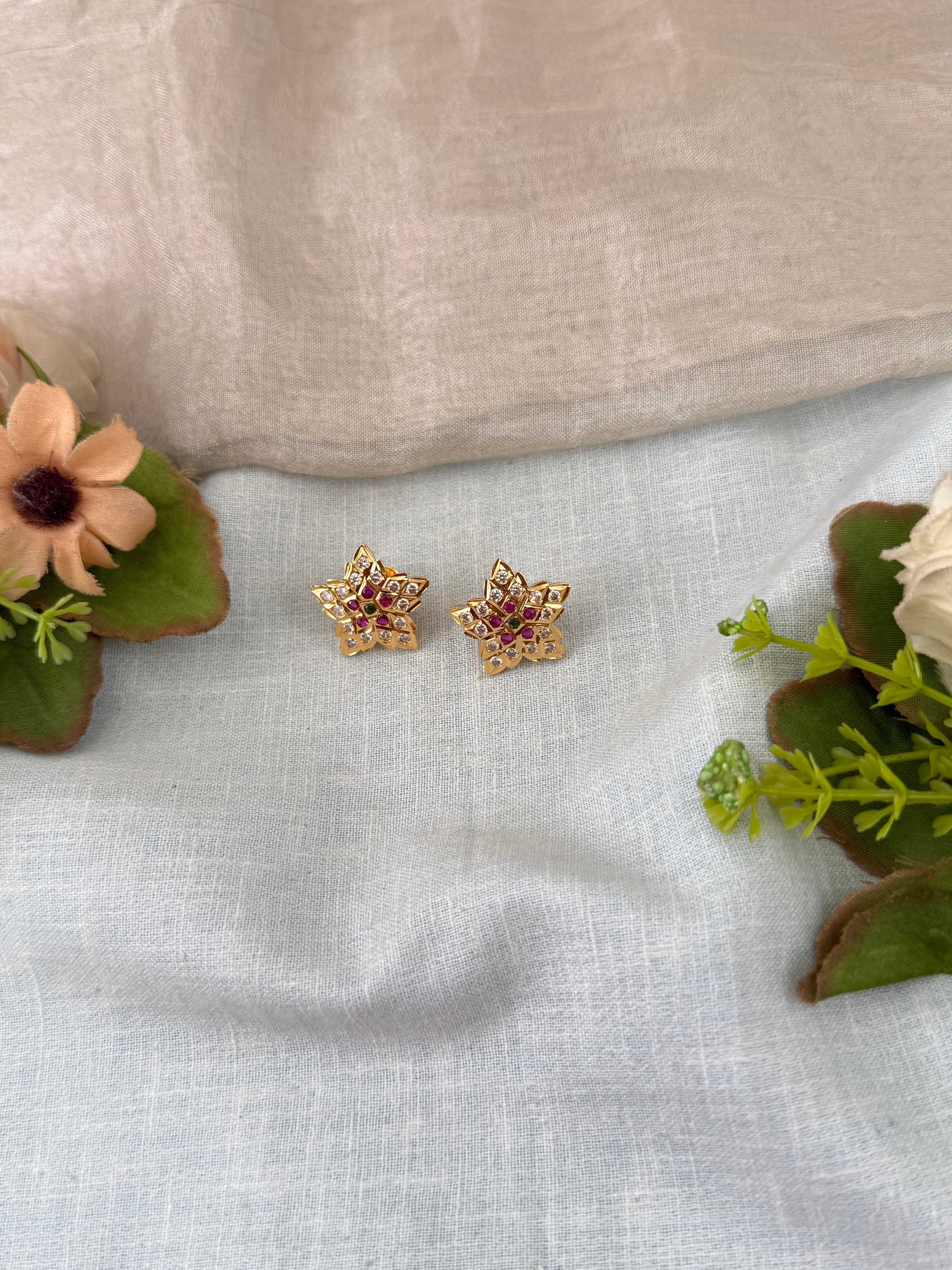 Antique Stud Earrings | E0202 B